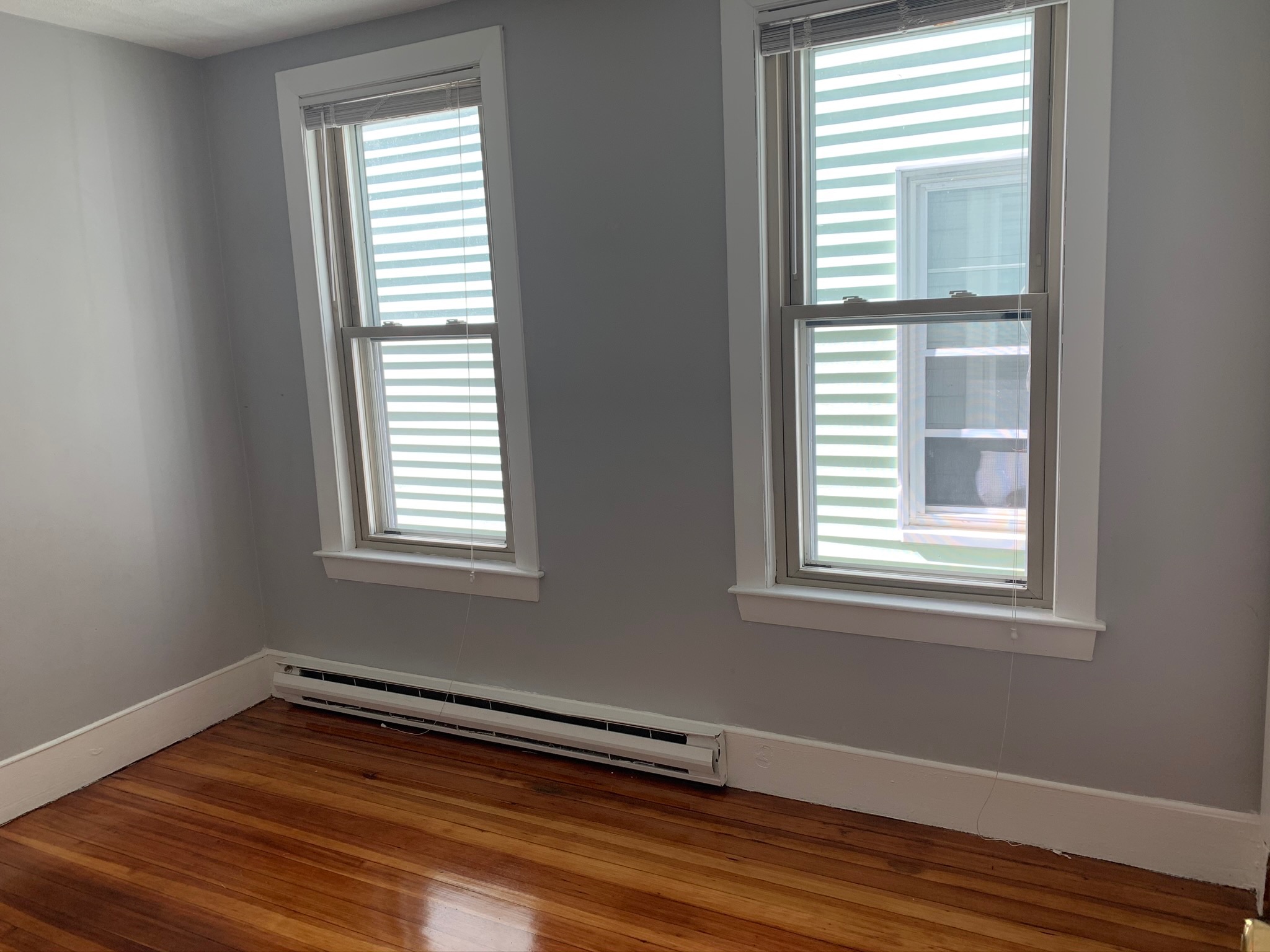 3 bed, 1 bath apartment for rent at 215 Princeton St Unit 2, East Boston — photo 4 of 16