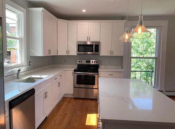 8+ bed, 4+ bath apartment for rent at 44 Highland A Unit HOUSE, Boston — photo 10 of 18
