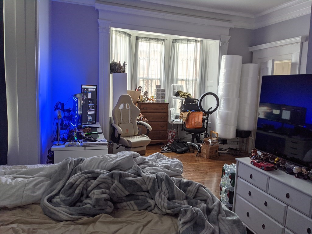 8+ bed, 4+ bath apartment for rent at 44 Highland A Unit HOUSE, Boston — photo 16 of 18