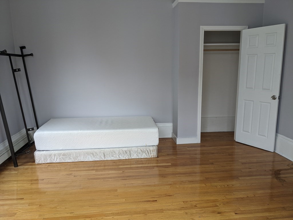 8+ bed, 4+ bath apartment for rent at 44 Highland A Unit HOUSE, Boston — photo 14 of 18