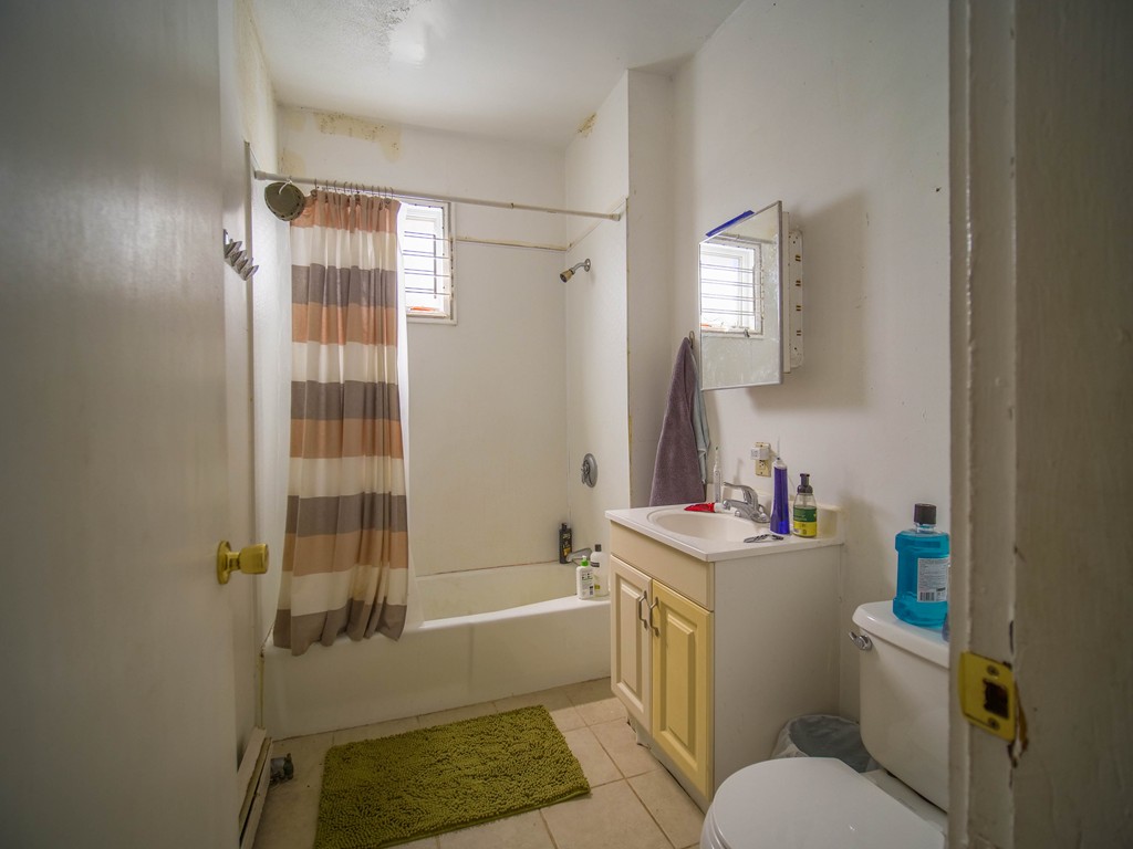 4 bed, 1 bath apartment for rent at 50 Fisher Unit 3A, Mission Hill — photo 11 of 11