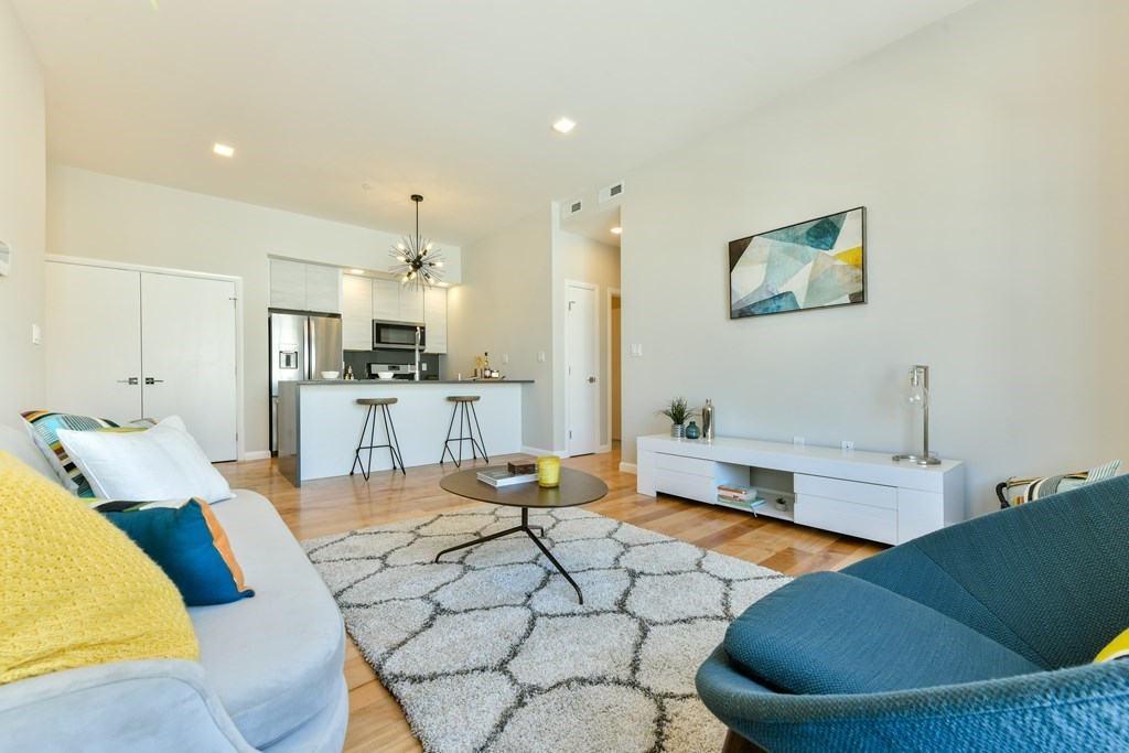 2 bed, 2 bath apartment for rent at 87 Parker St Unit 502, Chelsea — photo 7 of 13