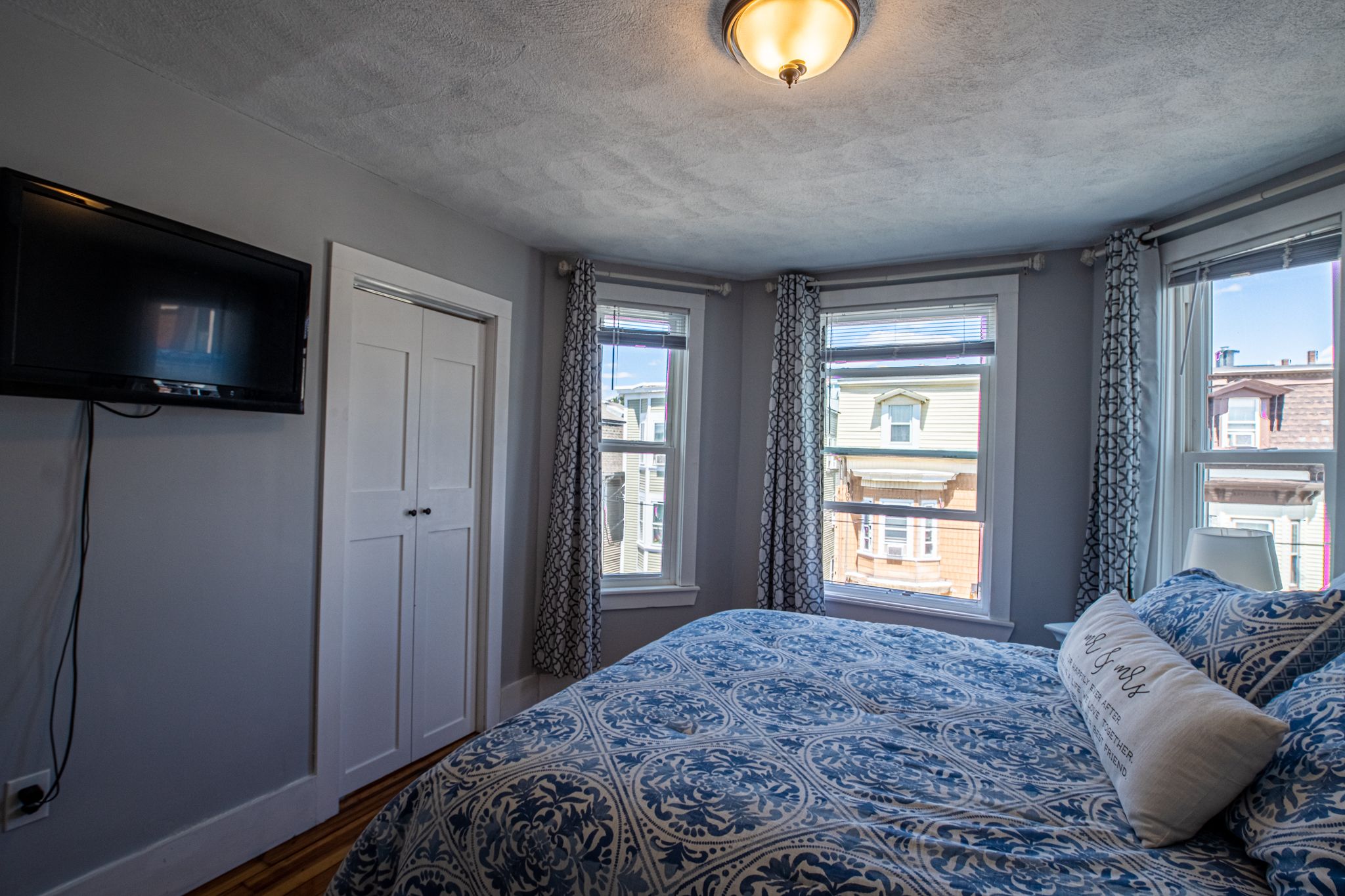 3 bed, 1 bath apartment for rent at 215 Princeton St Unit 3, East Boston — photo 7 of 15