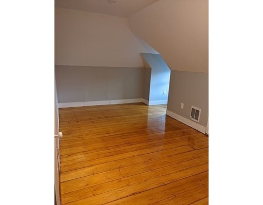 1 bed, 1 bath apartment for rent at 425 Quincy Unit 3, Dorchester — photo 6 of 9