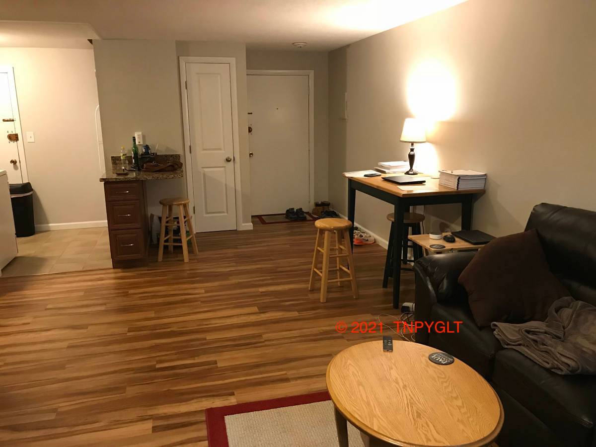 1 bed, 1 bath apartment for rent at 354 Market Unit 3, Brighton — photo 2 of 6