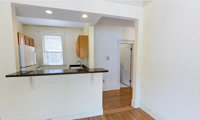 109 Queensberry St, Fenway