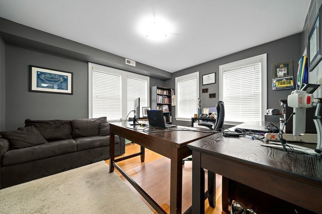 7 King St, Boston