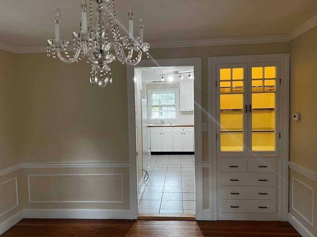 21 Malcolm Rd, Jamaica Plain