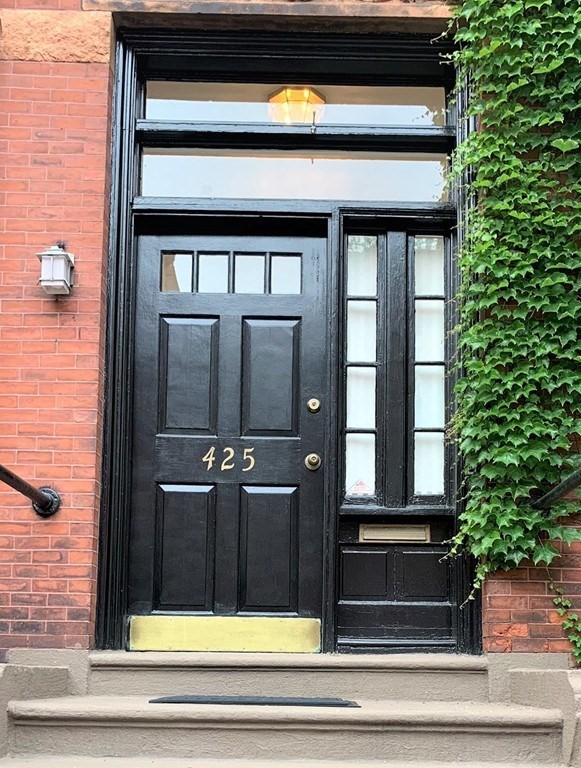 425 Marlborough St, Back Bay