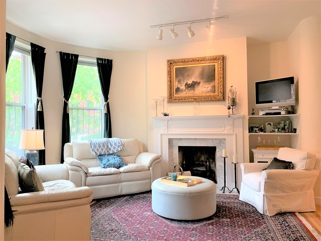 425 Marlborough St, Back Bay