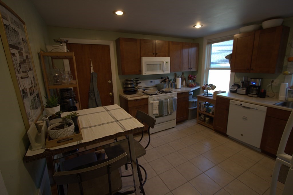 50 Brookley Rd, Jamaica Plain