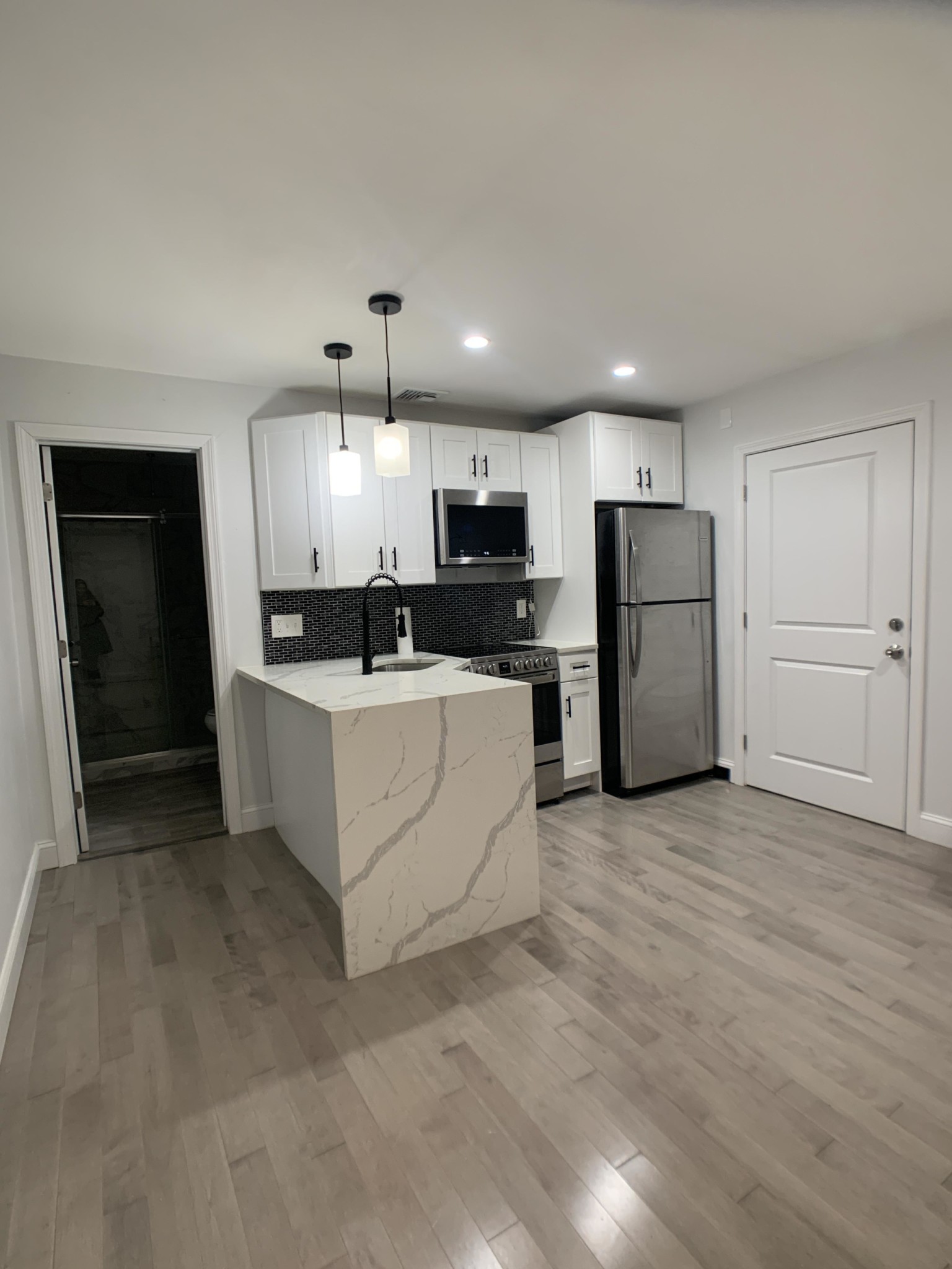 2 bed, 1 bath apartment for rent at 106 Chelsea St Unit 2A, East Boston — photo 2 of 5