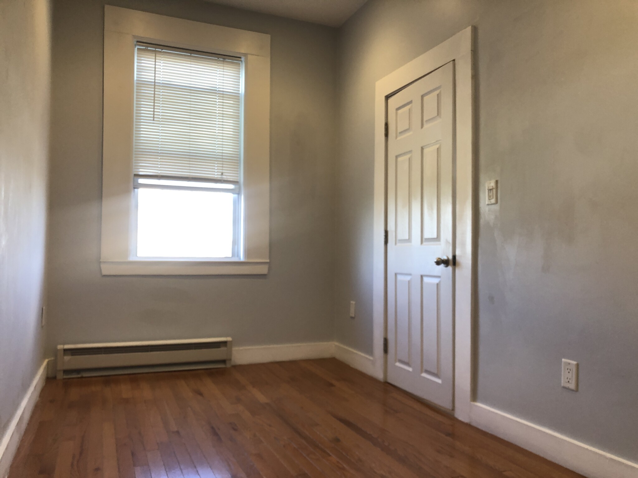 1 bed, 1 bath apartment for rent at 150 Bremen Unit 3, Boston — photo 20 of 23