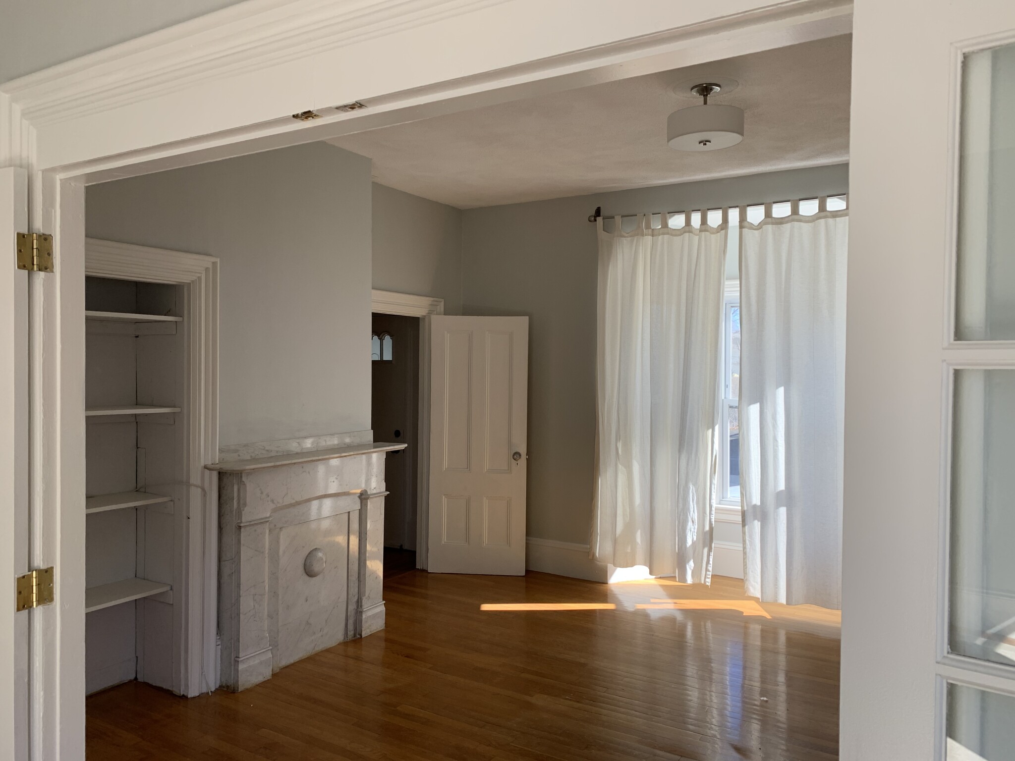 5 bed, 2.5 bath apartment for rent at 12 Court St Unit 1, Medford — photo 11 of 20