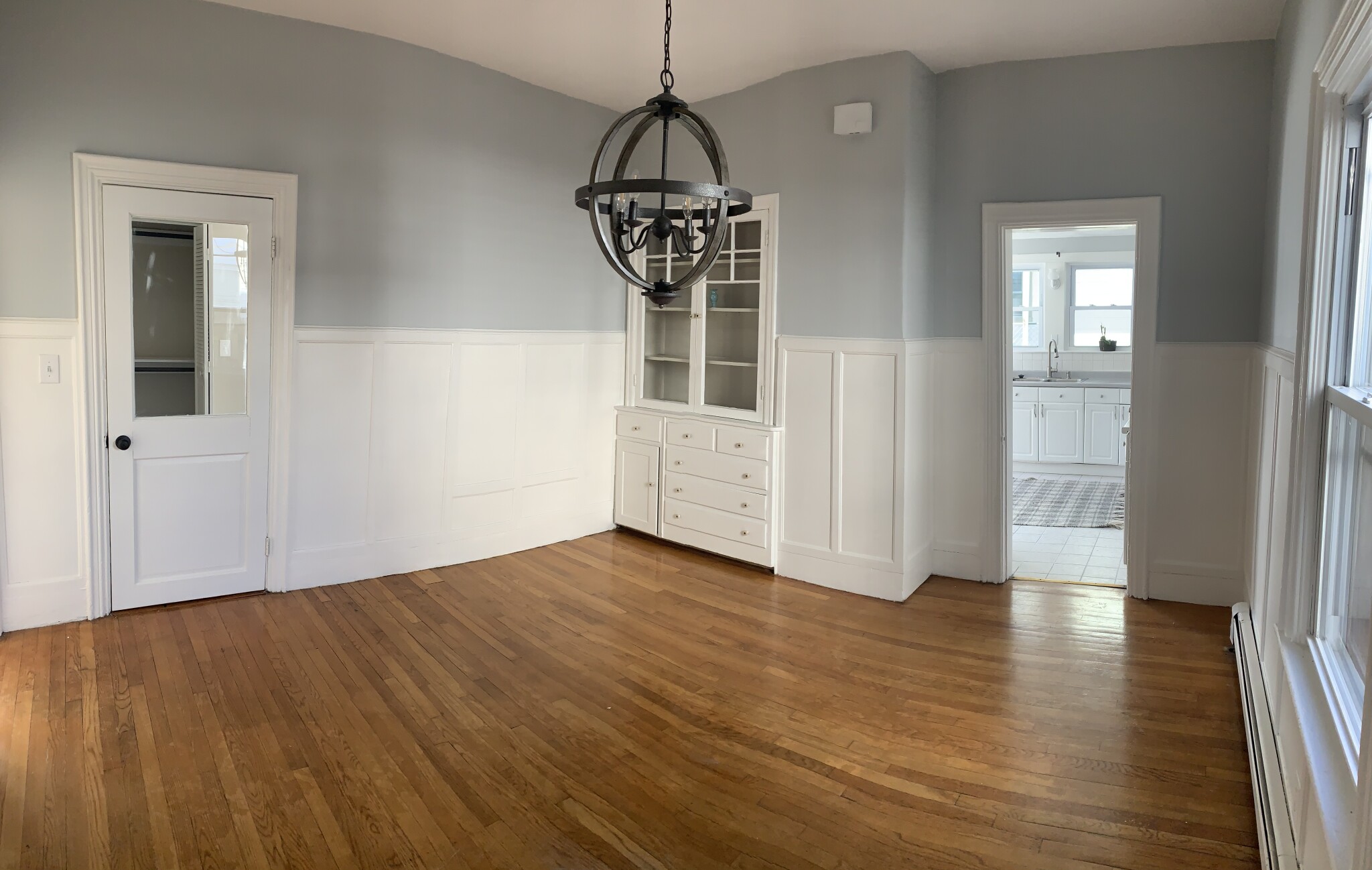 5 bed, 2.5 bath apartment for rent at 12 Court St Unit 1, Medford — photo 6 of 20