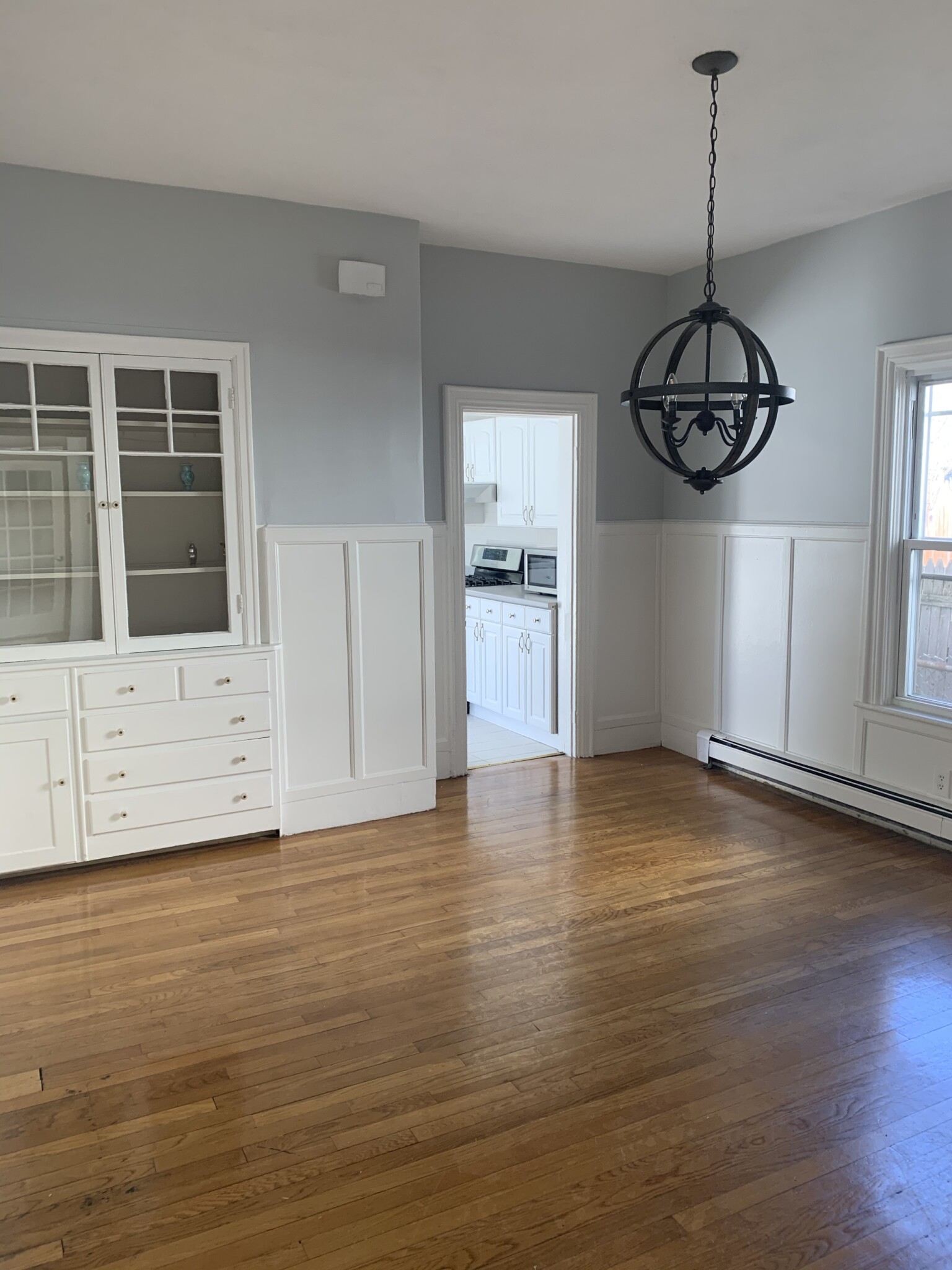 5 bed, 2.5 bath apartment for rent at 12 Court St Unit 1, Medford — photo 10 of 20