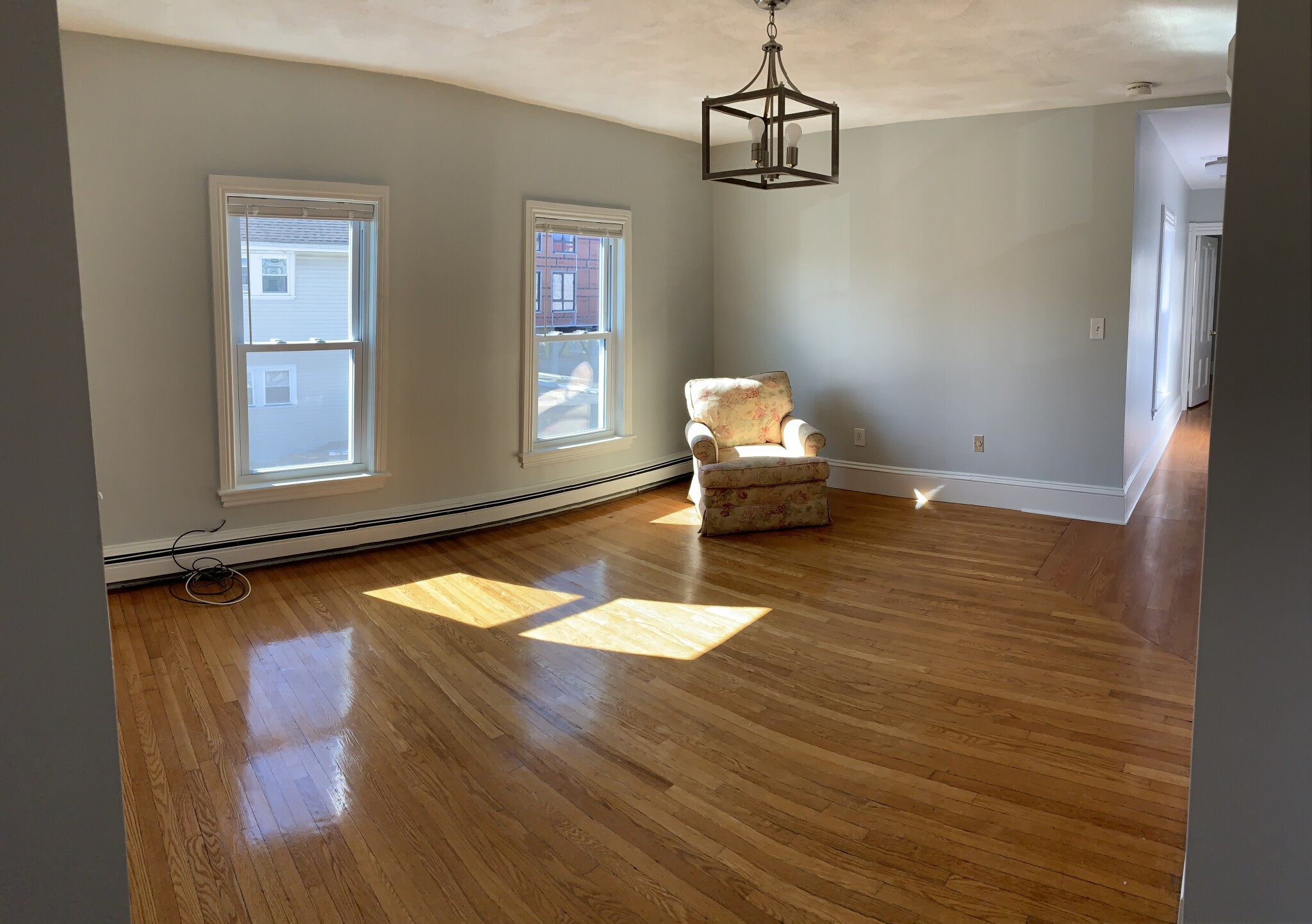 5 bed, 2.5 bath apartment for rent at 12 Court St Unit 1, Medford — photo 4 of 20