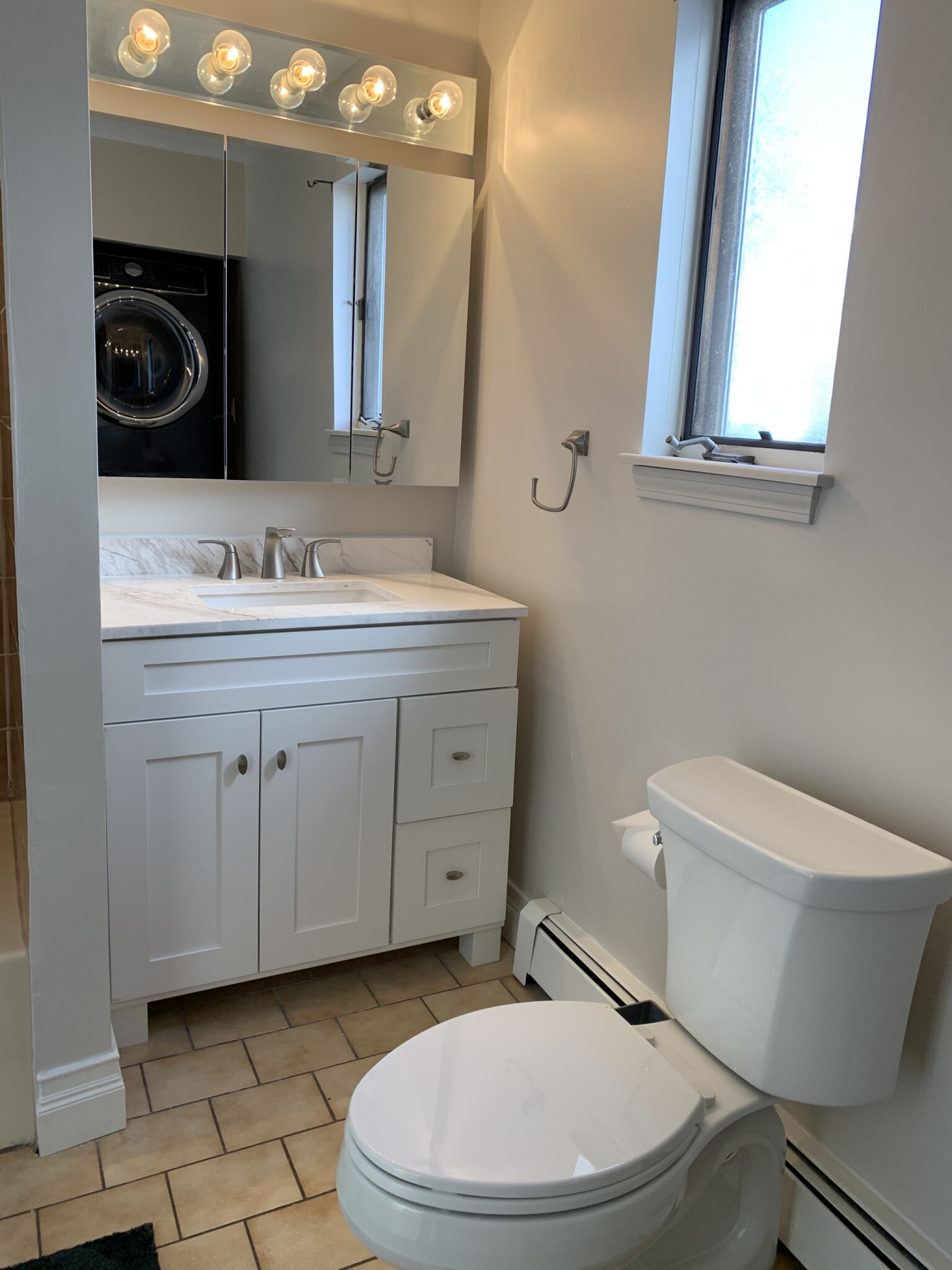 5 bed, 2.5 bath apartment for rent at 12 Court St Unit 1, Medford — photo 15 of 20