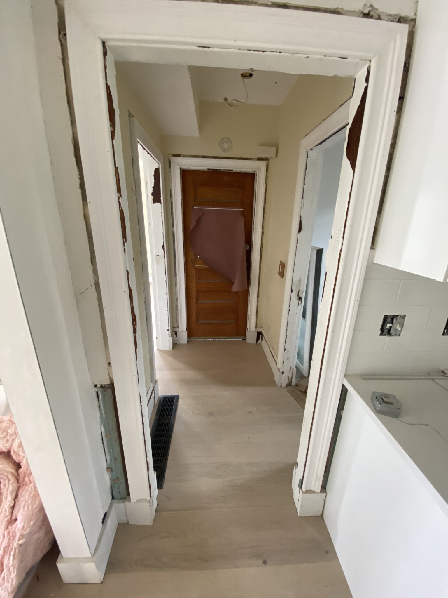 2 bed, 1 bath apartment for rent at 180 Dana Ave Unit 1, Hyde Park — photo 6 of 10