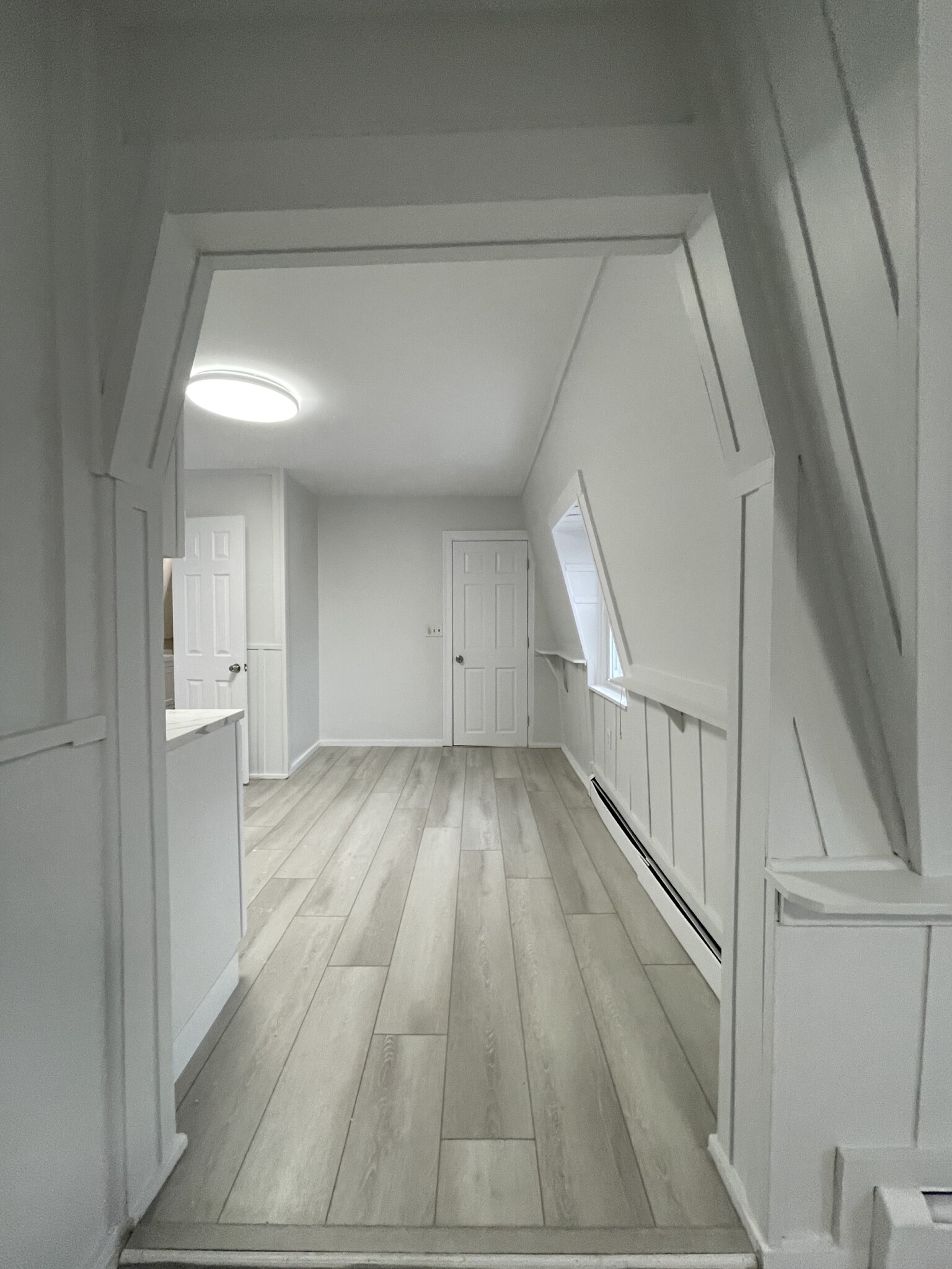 3 bed, 1 bath apartment for rent at 82 Hollingsworth Unit 3, Lynn — photo 4 of 13