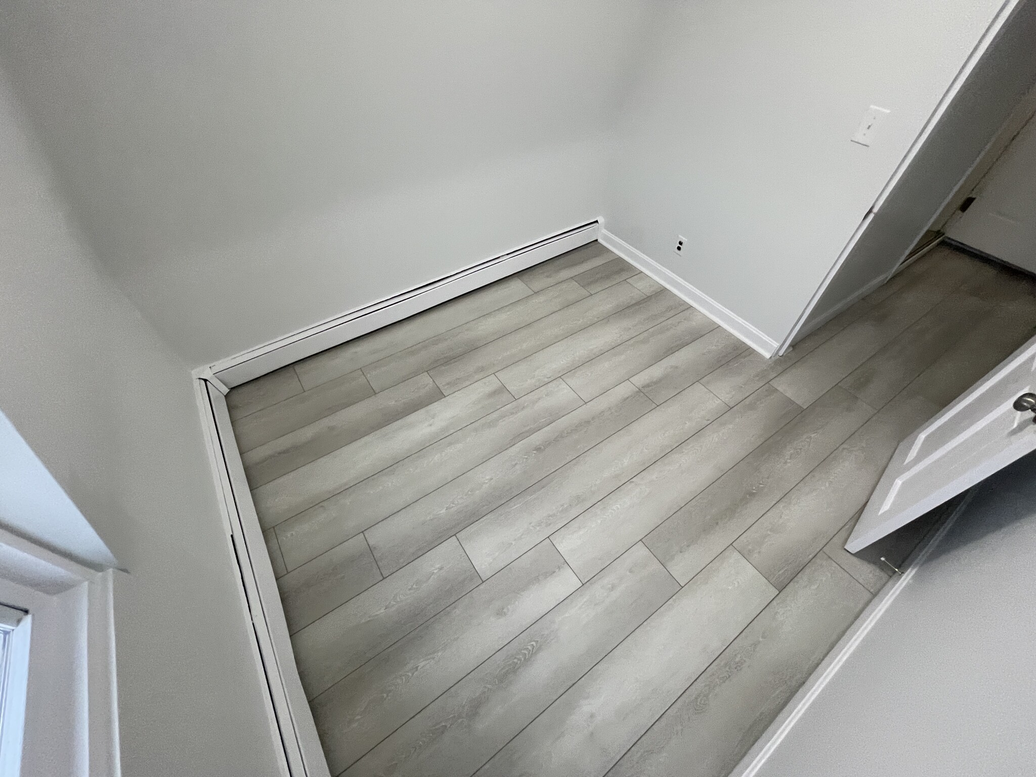 3 bed, 1 bath apartment for rent at 82 Hollingsworth Unit 3, Lynn — photo 7 of 13