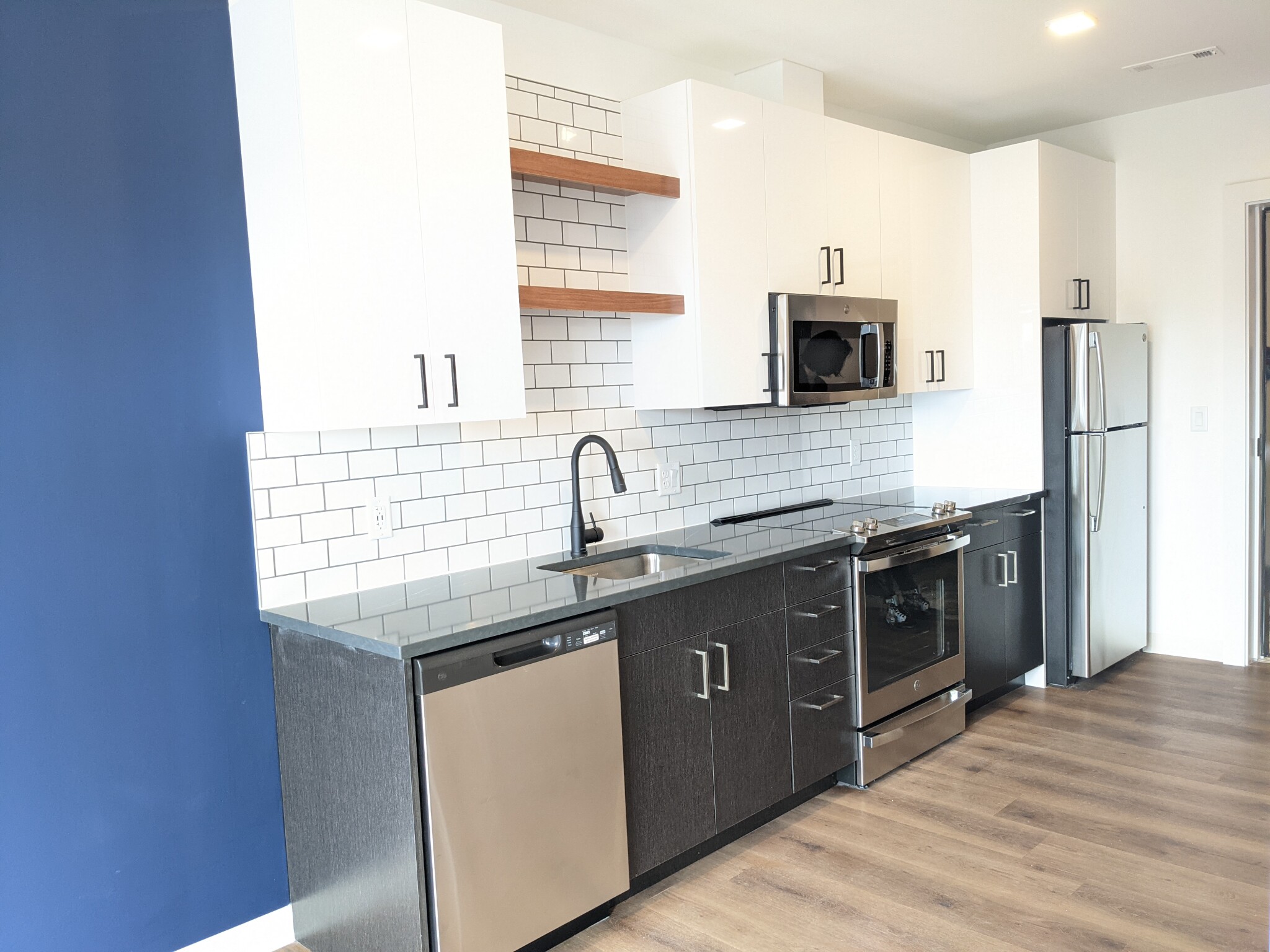 89 Brighton Ave, Allston