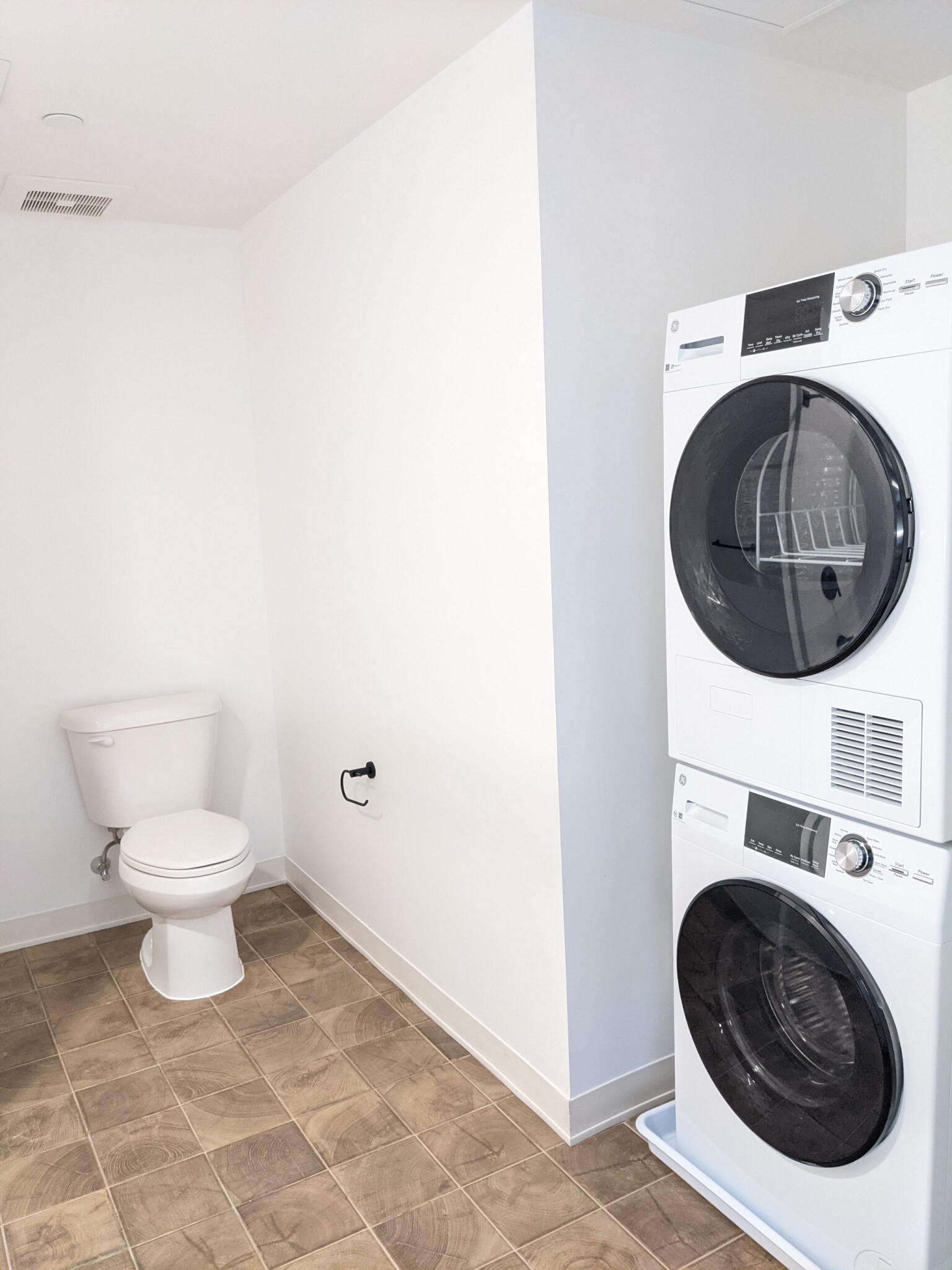 89 Brighton Ave, Allston