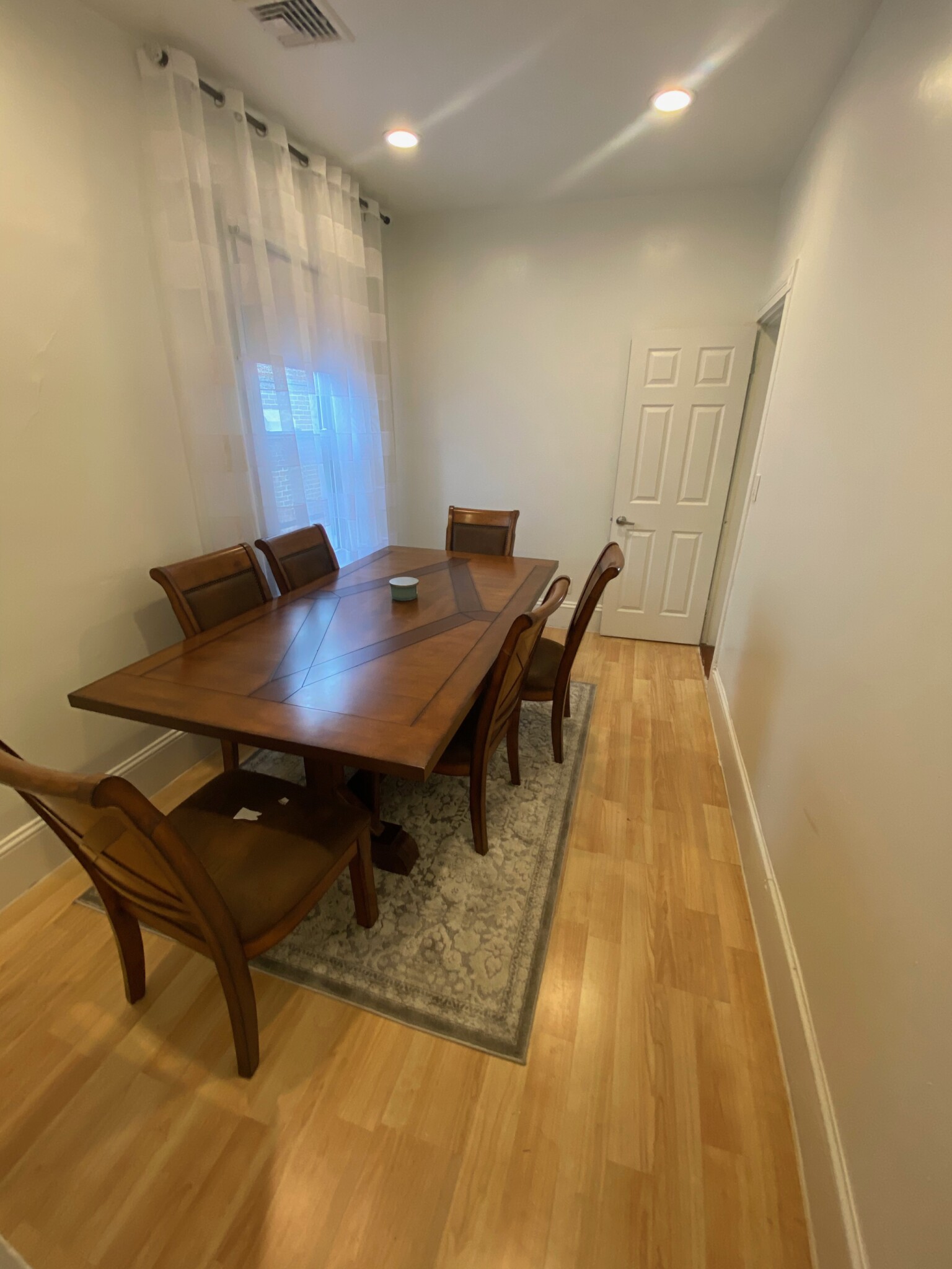 88 Boston St, South Boston