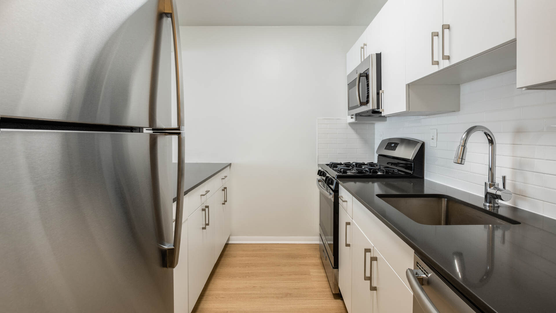 1 Emerson Pl, Beacon Hill