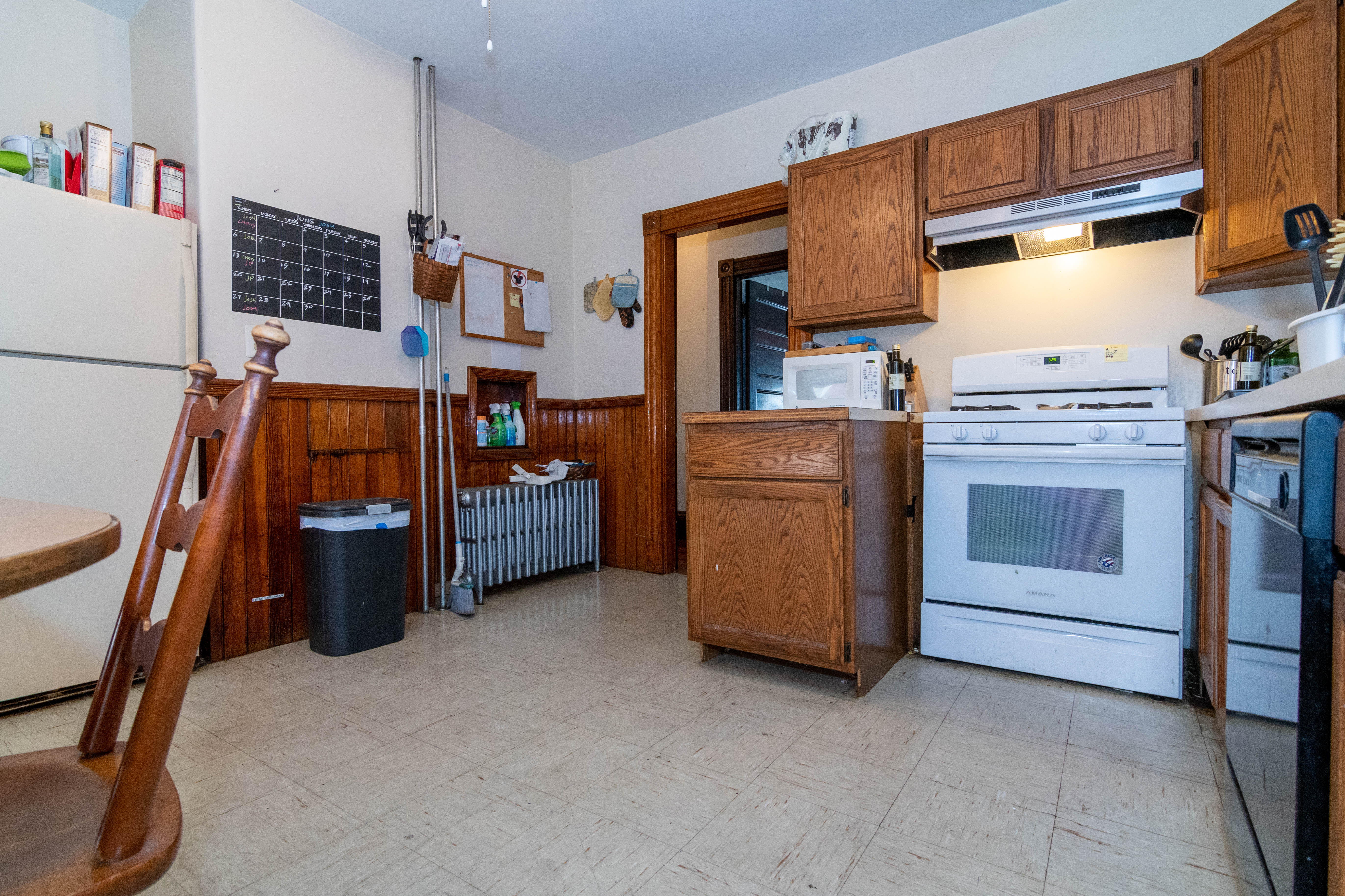 3 bed, 1 bath apartment for rent at 52 Coolidge Rd Unit 1, Allston — photo 5 of 17