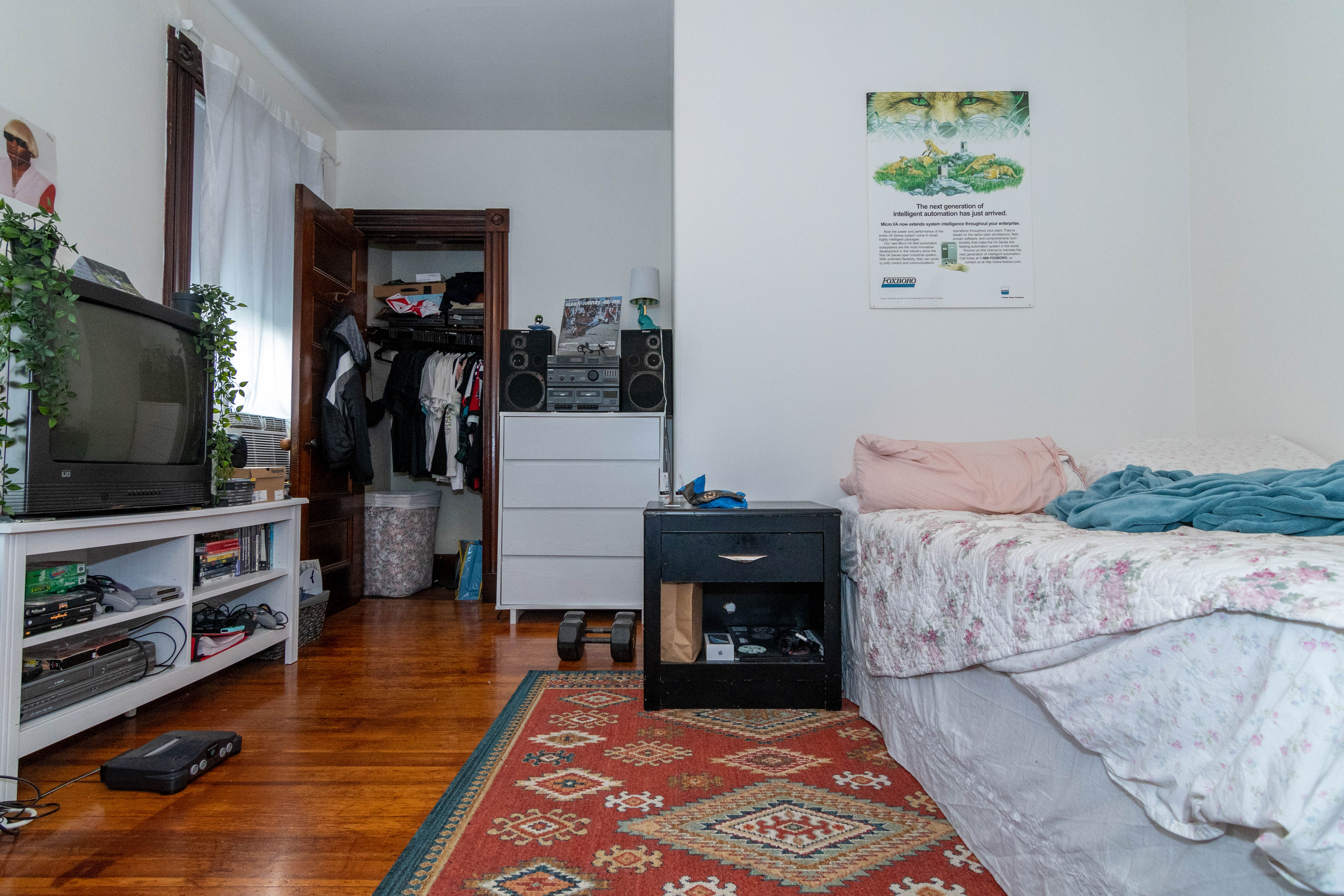 3 bed, 1 bath apartment for rent at 52 Coolidge Rd Unit 1, Allston — photo 1 of 17