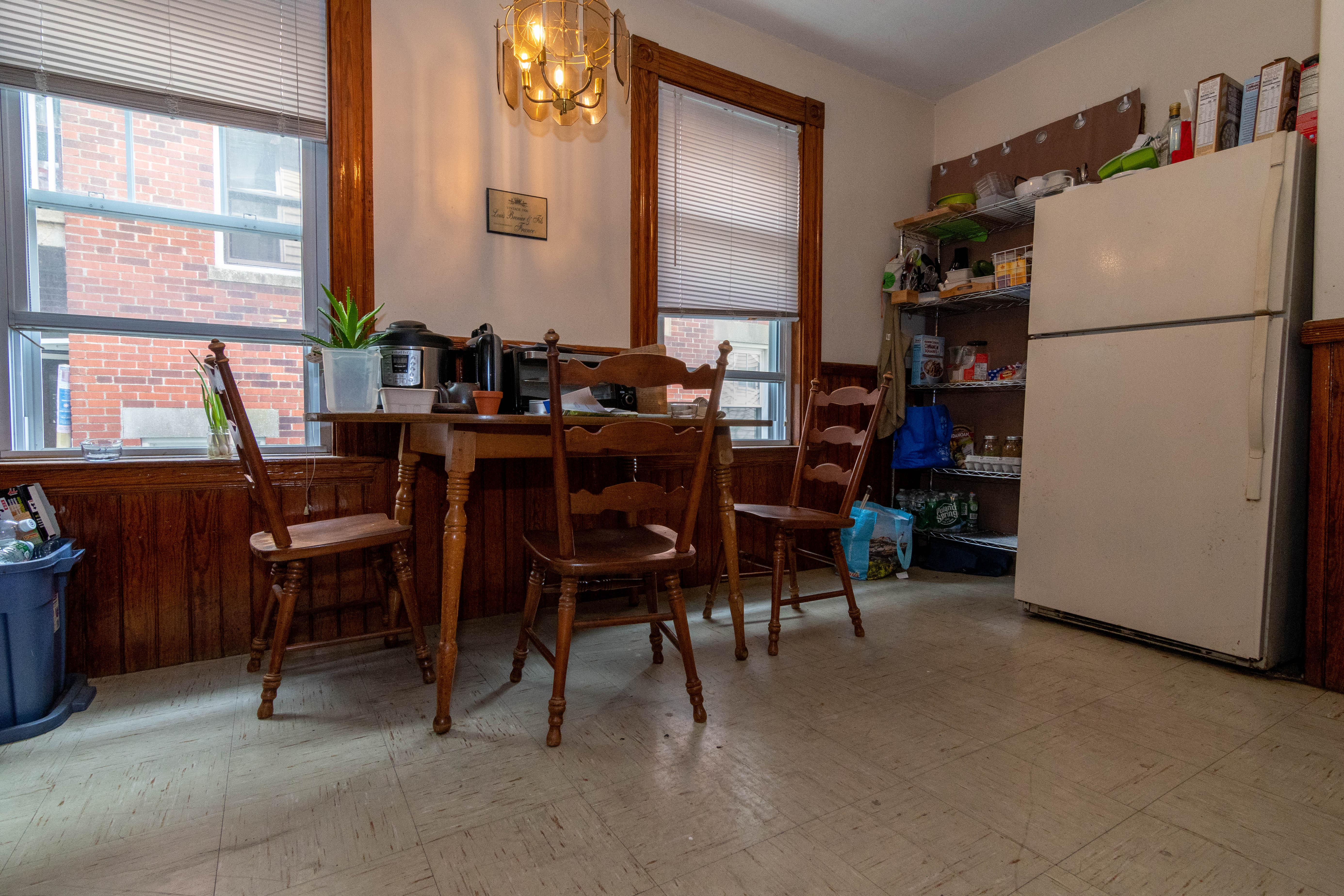 3 bed, 1 bath apartment for rent at 52 Coolidge Rd Unit 1, Allston — photo 8 of 17
