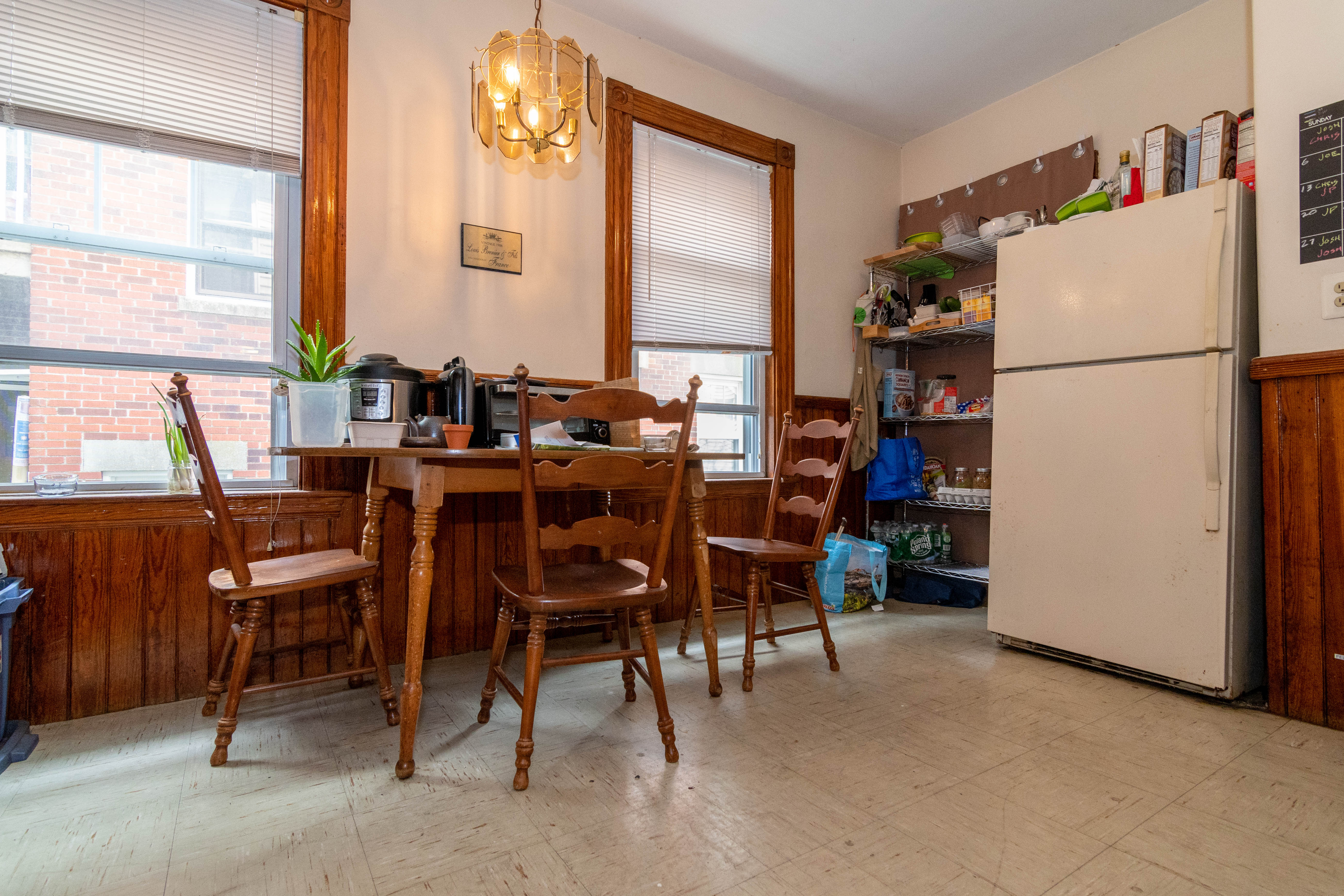 3 bed, 1 bath apartment for rent at 52 Coolidge Rd Unit 1, Allston — photo 4 of 17