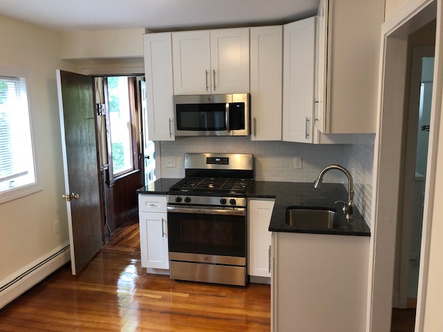 110 Thurston St, Winter Hill