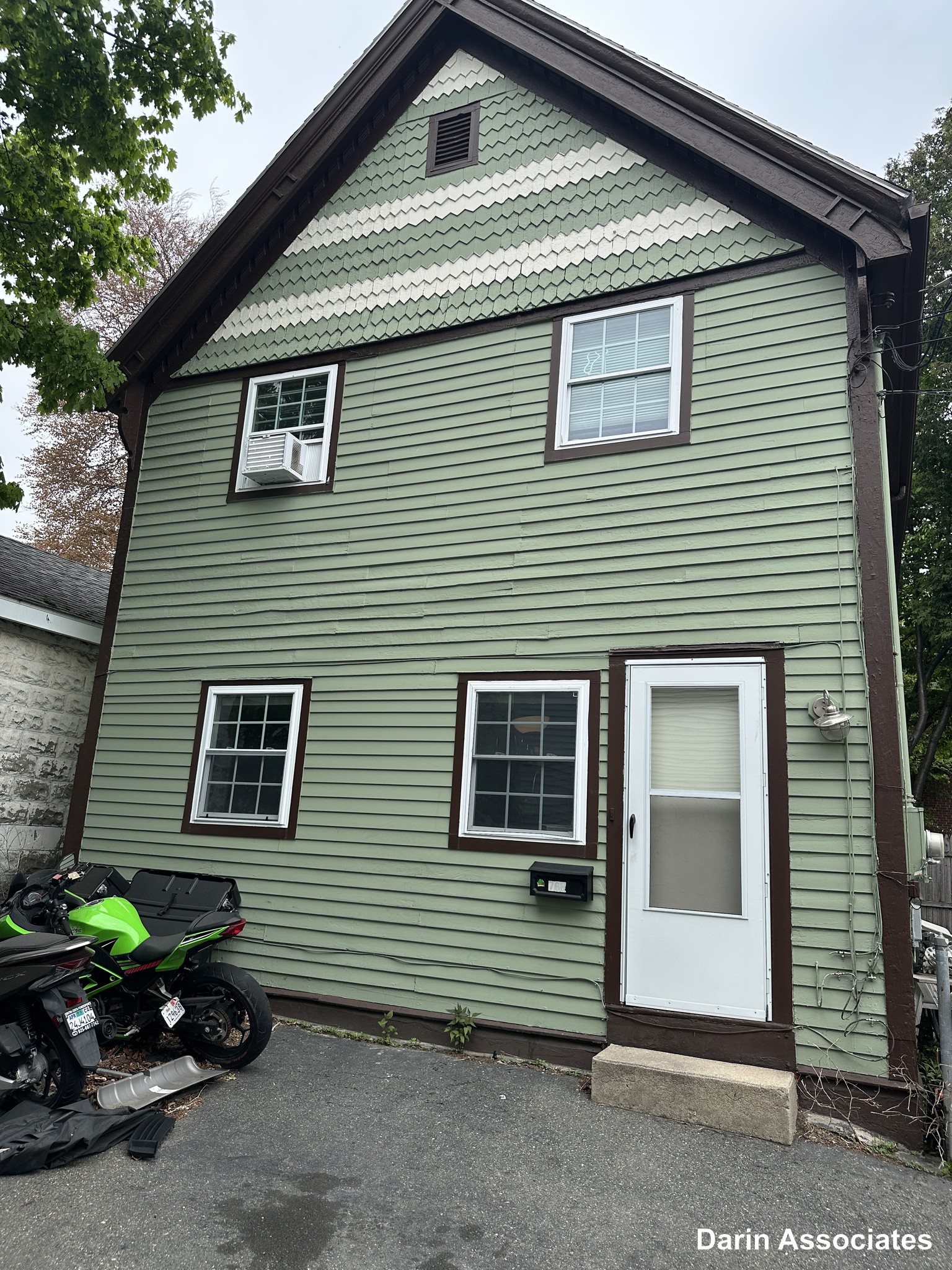 76 College Ave. — Davis Square