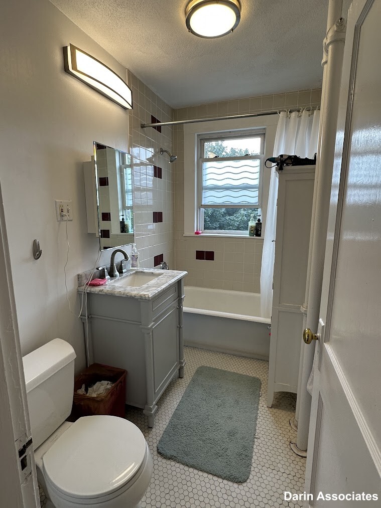 38 Day St, Davis Square