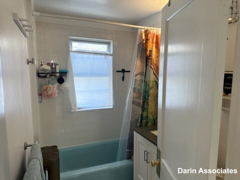 1067 Broadway, Teele Square