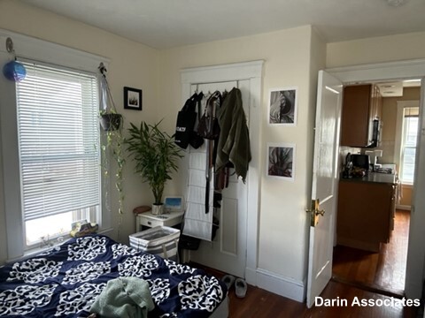 1067 Broadway, Teele Square