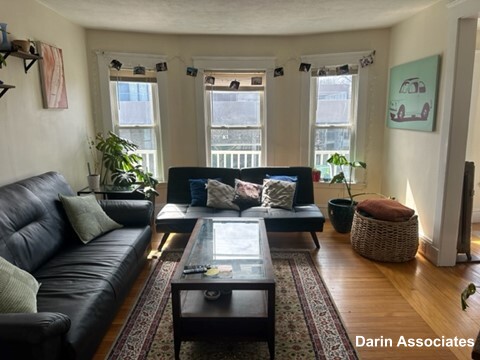 1067 Broadway, Teele Square