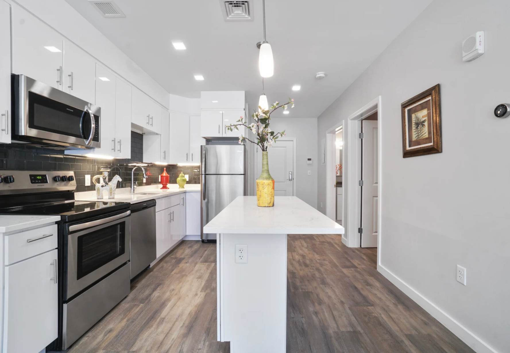 10 Essex St., Cambridge, MA - 3,000 USD/ month