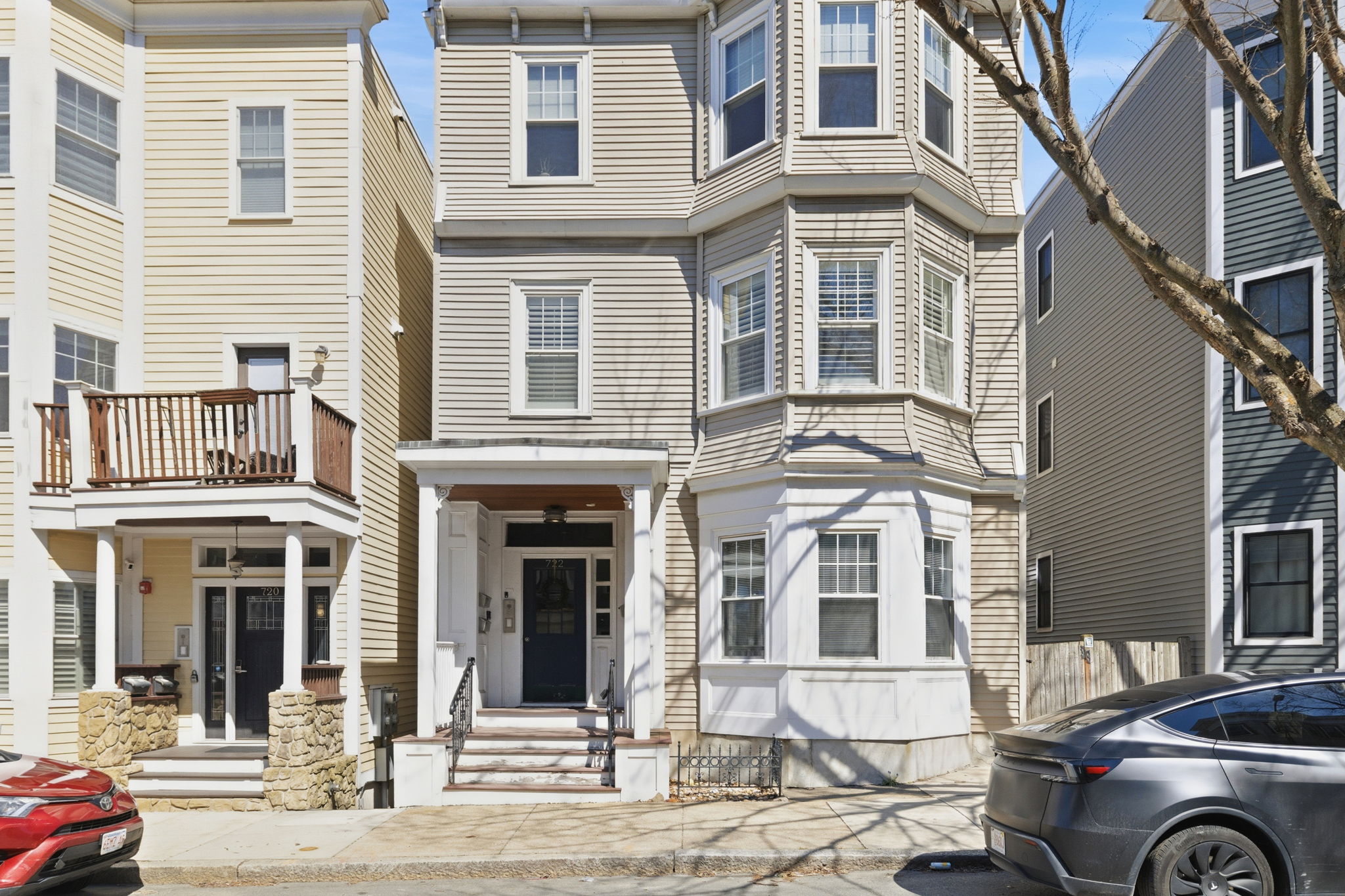 Photos of apartment on East 2nd St.,Boston MA 02127