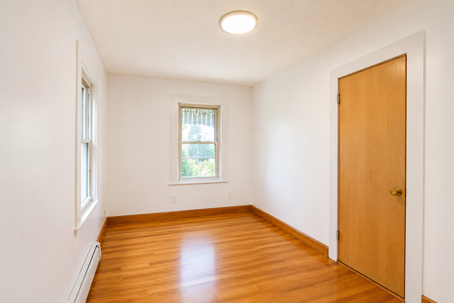Photos of apartment on Sycamore St.,Everett MA 02149