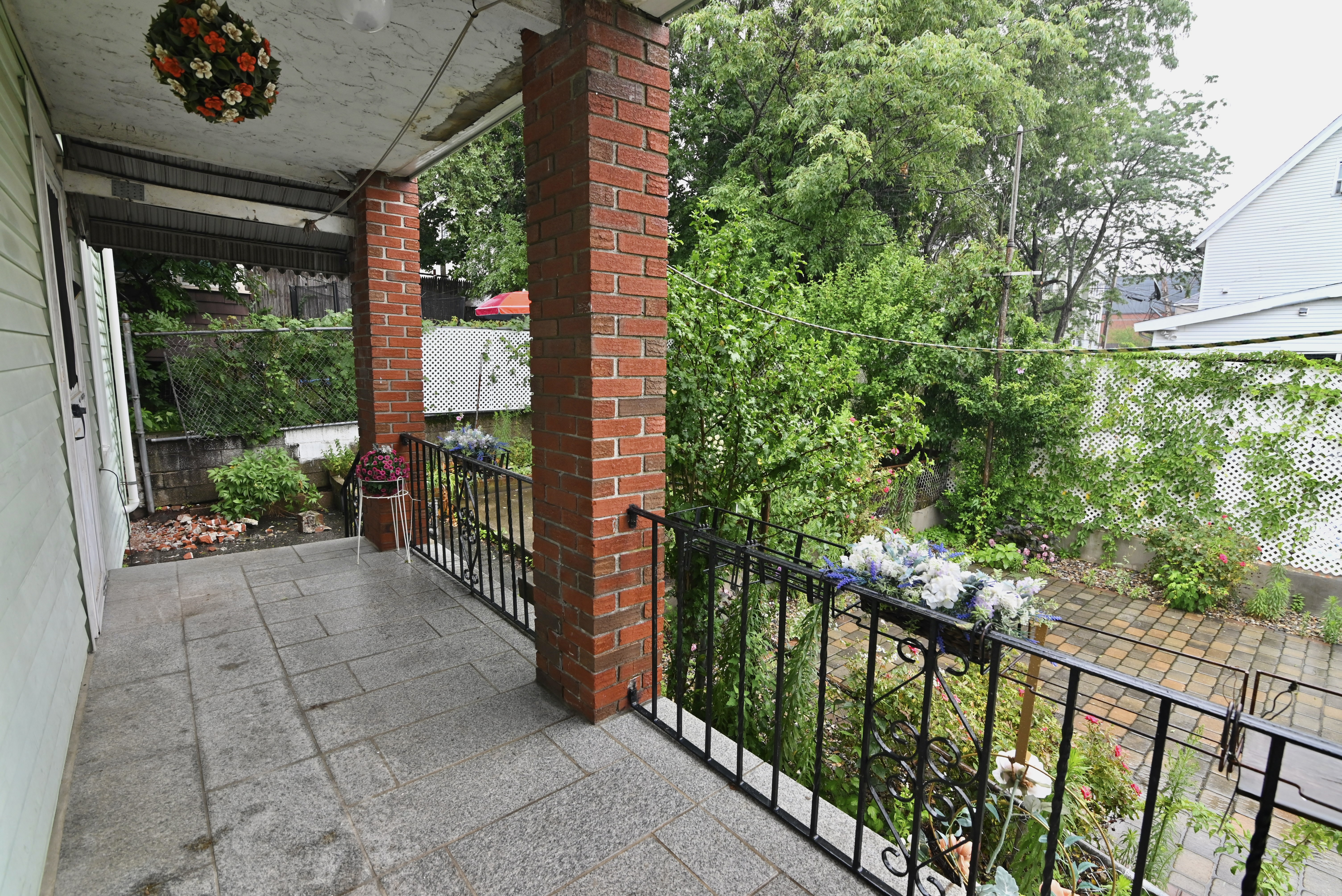 Photos of apartment on Sycamore St.,Everett MA 02149