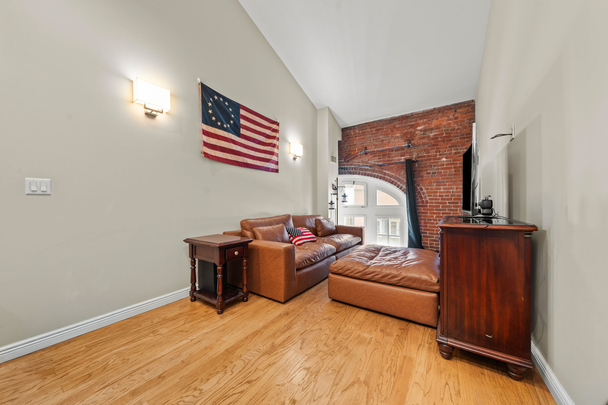 Photos of apartment on 13th St.,Boston MA 02129