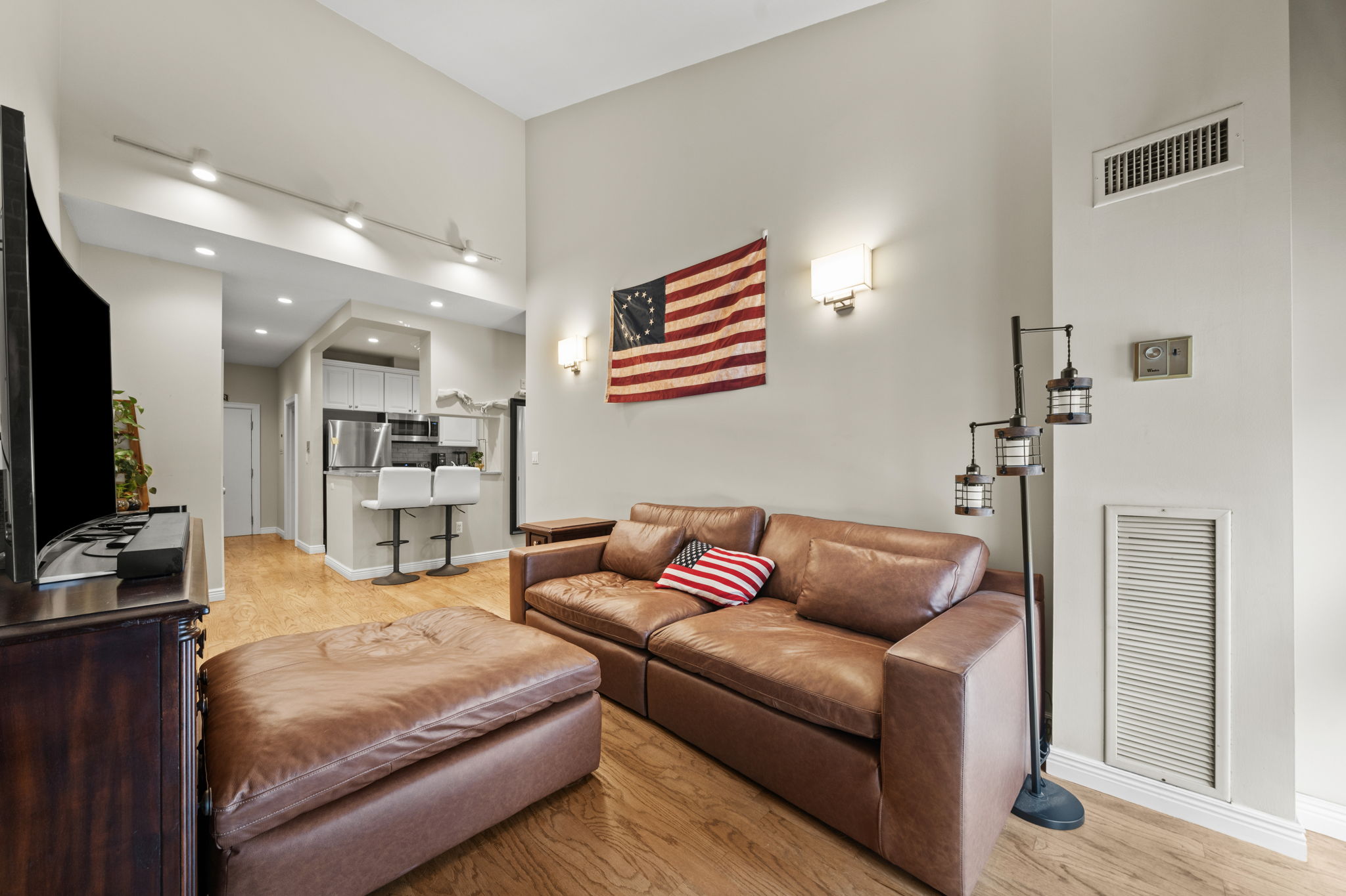Photos of apartment on 13th St.,Boston MA 02129