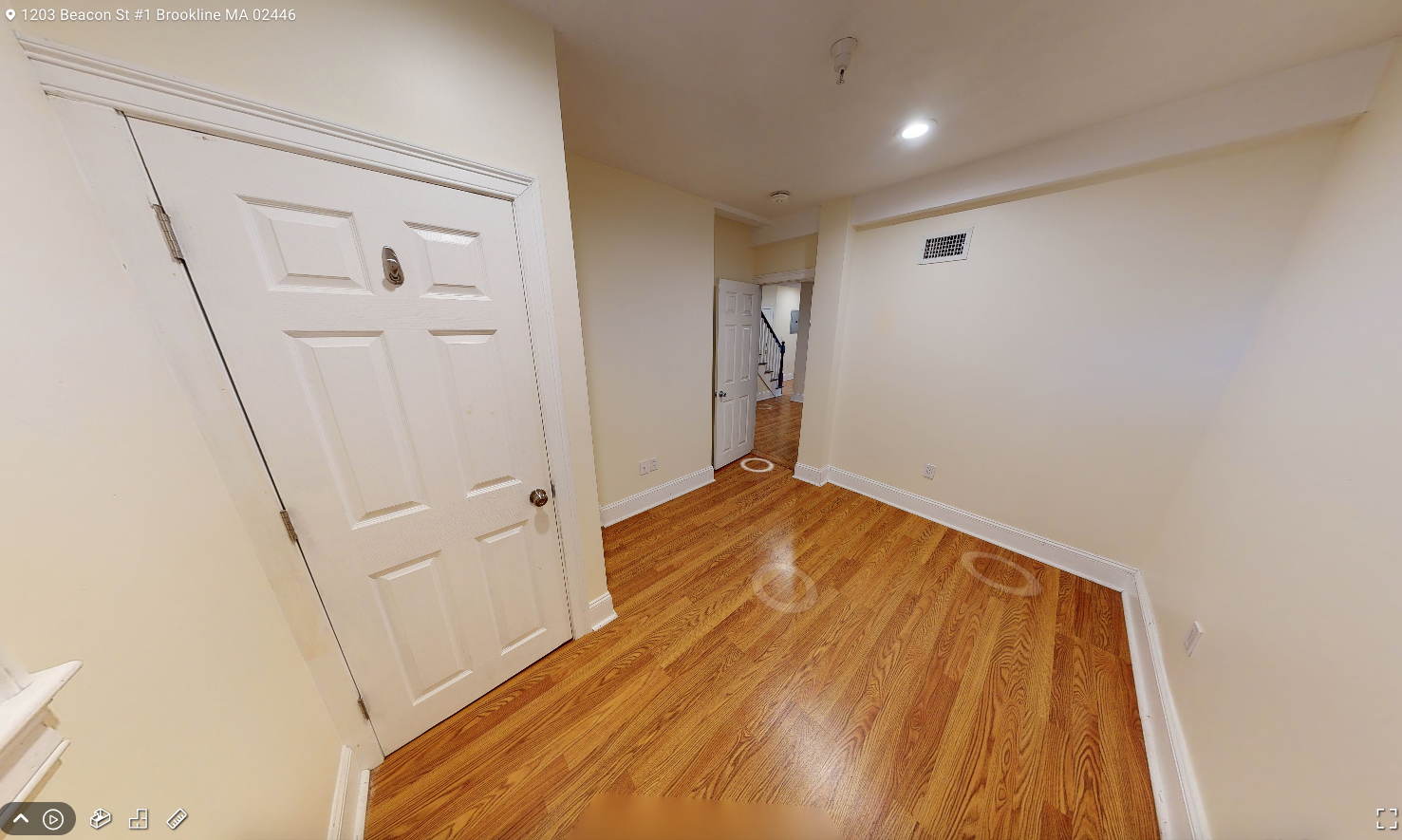 Photos of apartment on Beacon,Brookline MA 02446