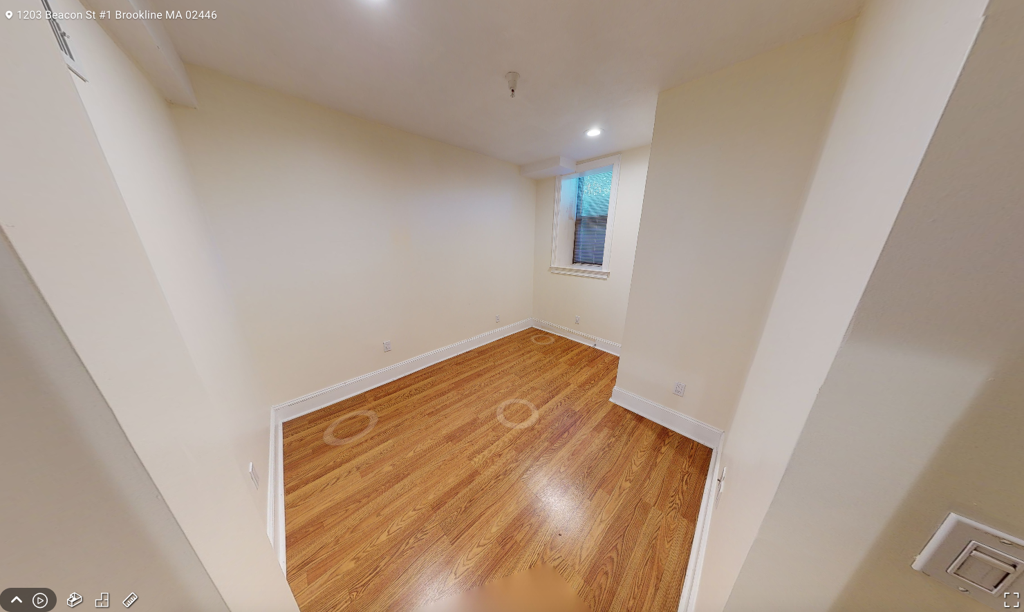 Pictures of  property for rent on Beacon, Brookline, MA 02446