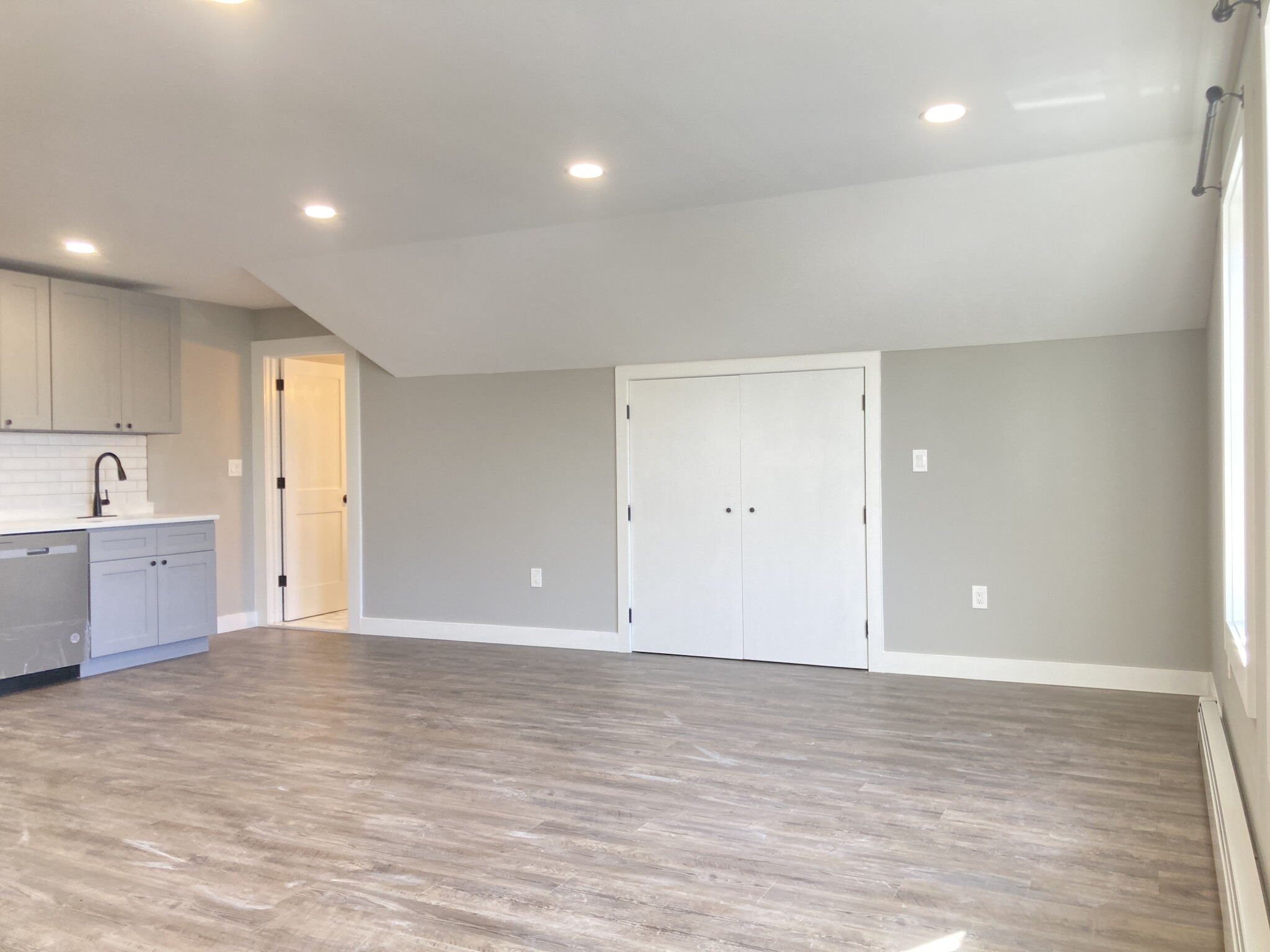 11 Waverly Pl, Melrose