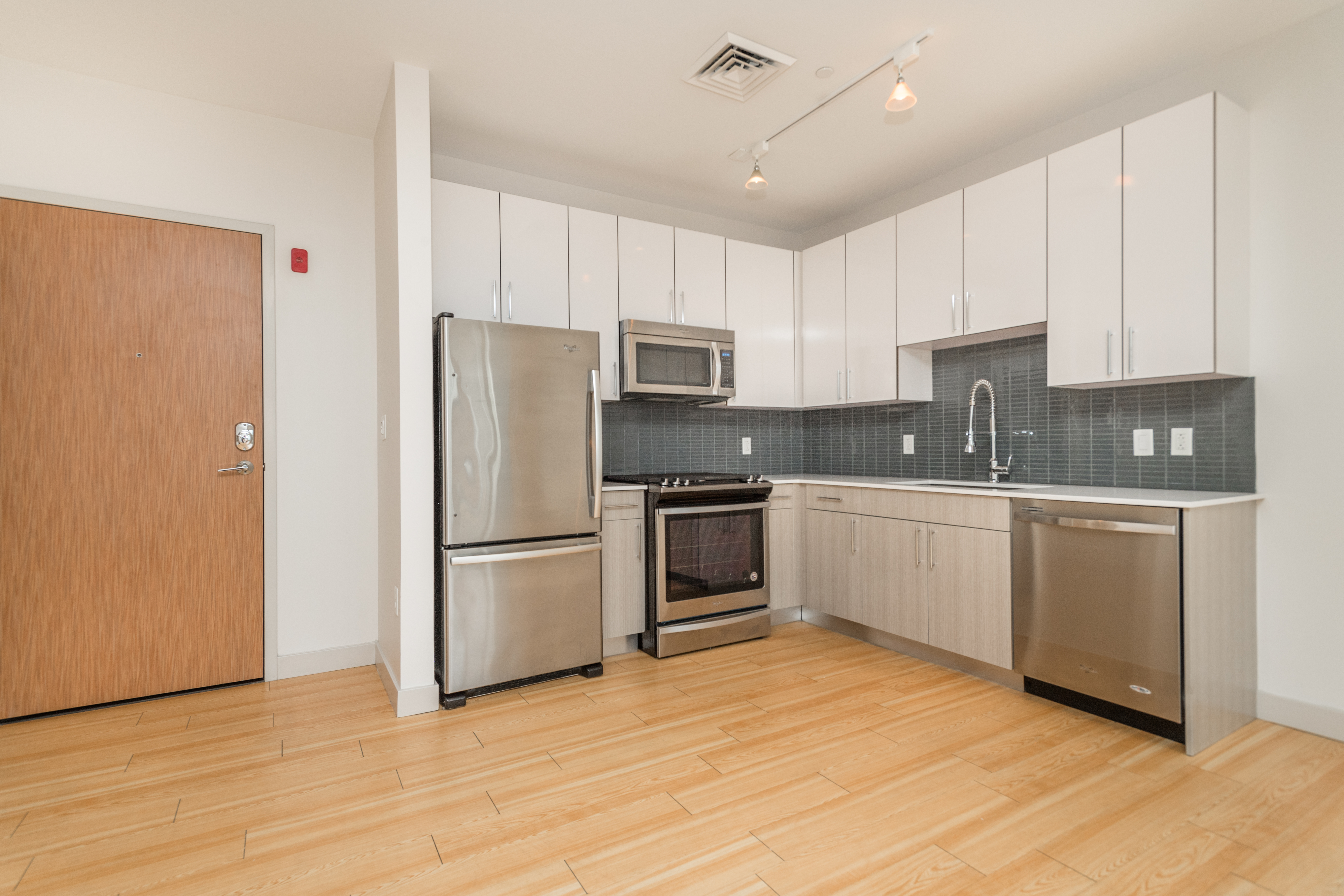 1 bed, 1 bath apartment for rent at 320 D St Unit 250, South Boston — photo 3 of 10