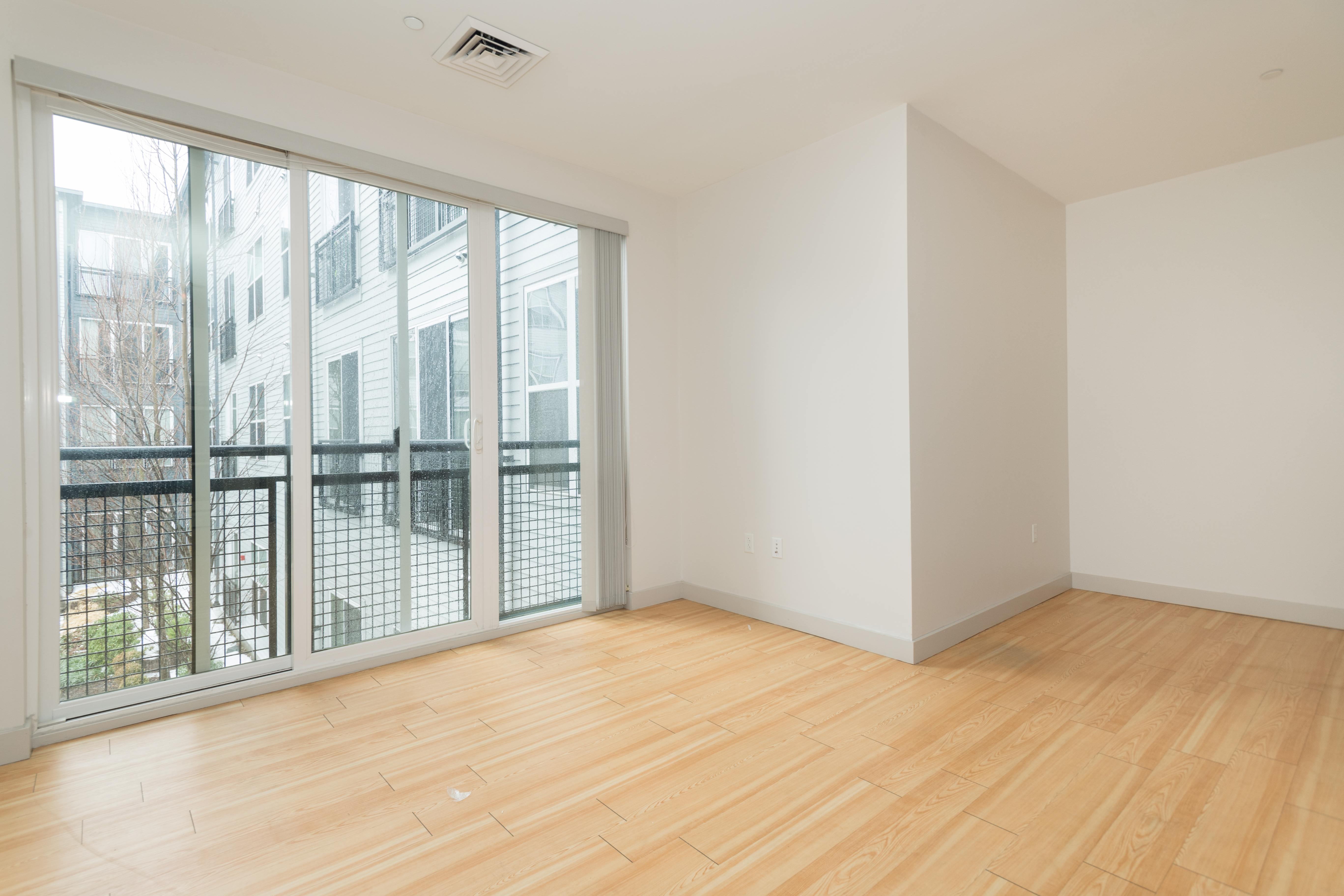 1 bed, 1 bath apartment for rent at 320 D St Unit 250, South Boston — photo 5 of 10